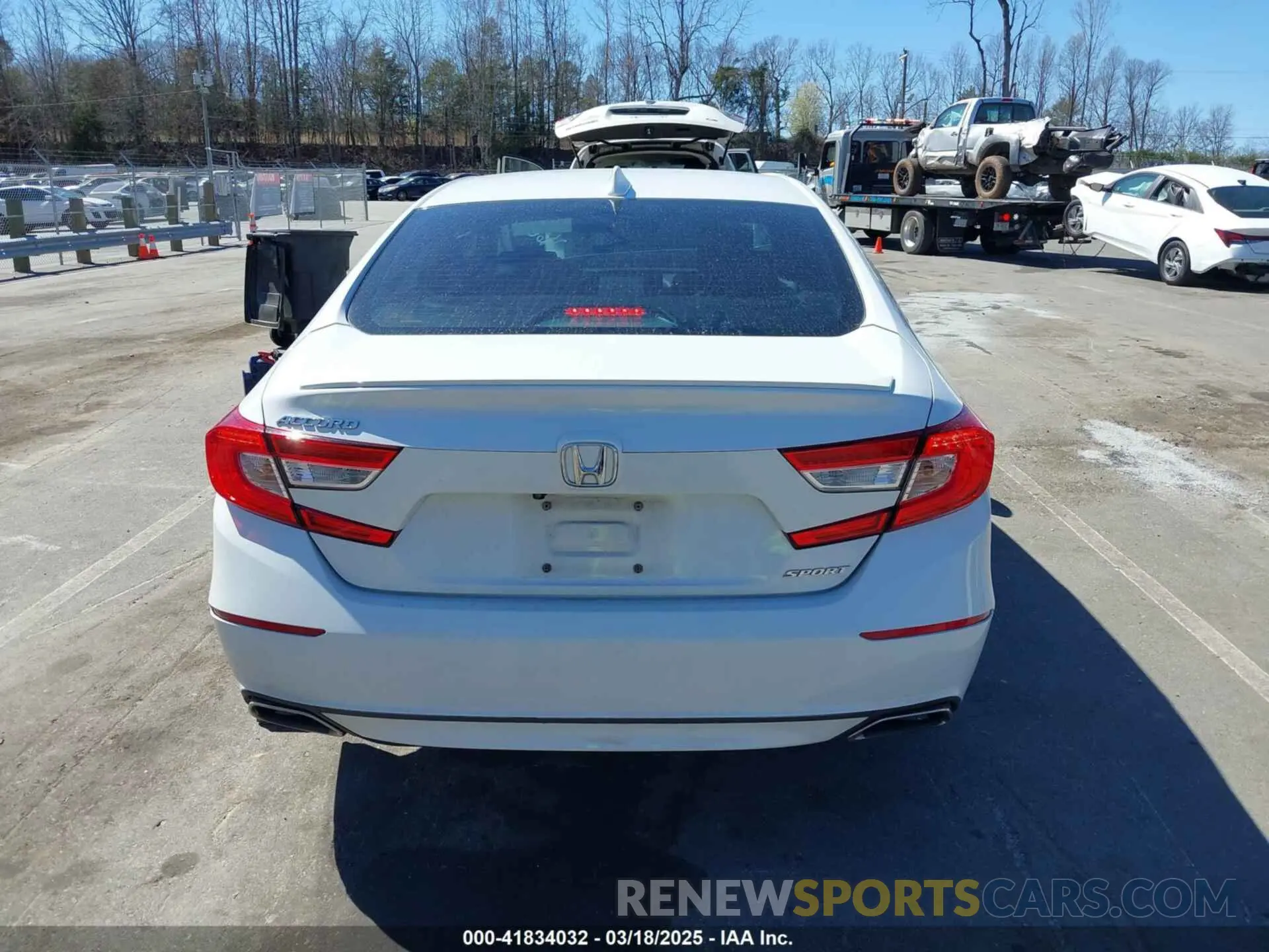 16 Photograph of a damaged car 1HGCV1F30KA142661 HONDA ACCORD 2019