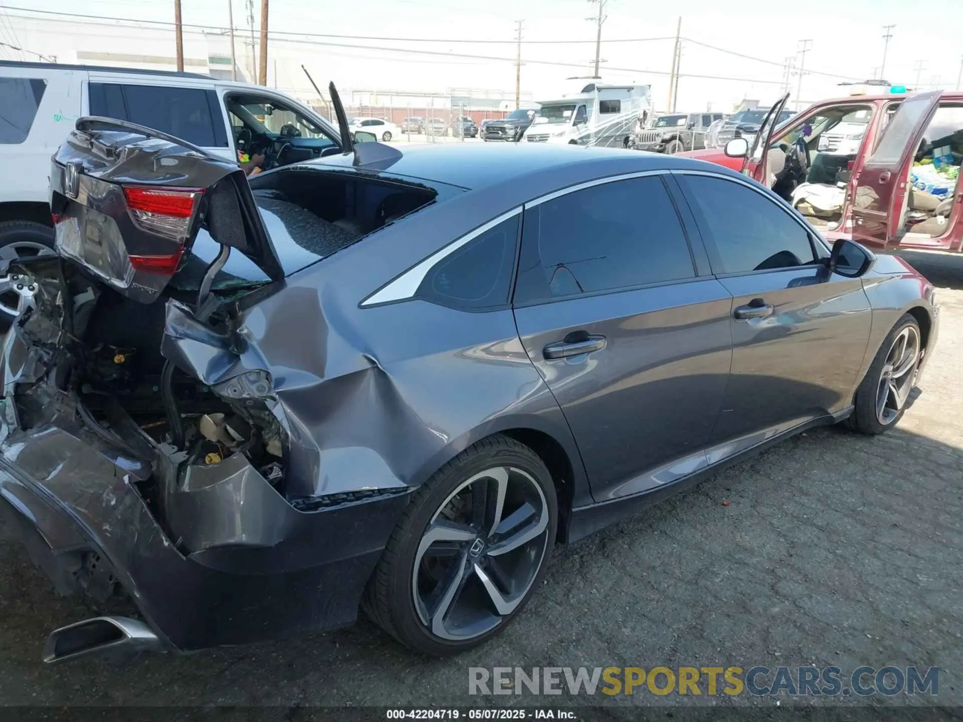 4 Photograph of a damaged car 1HGCV1F30KA154969 HONDA ACCORD 2019