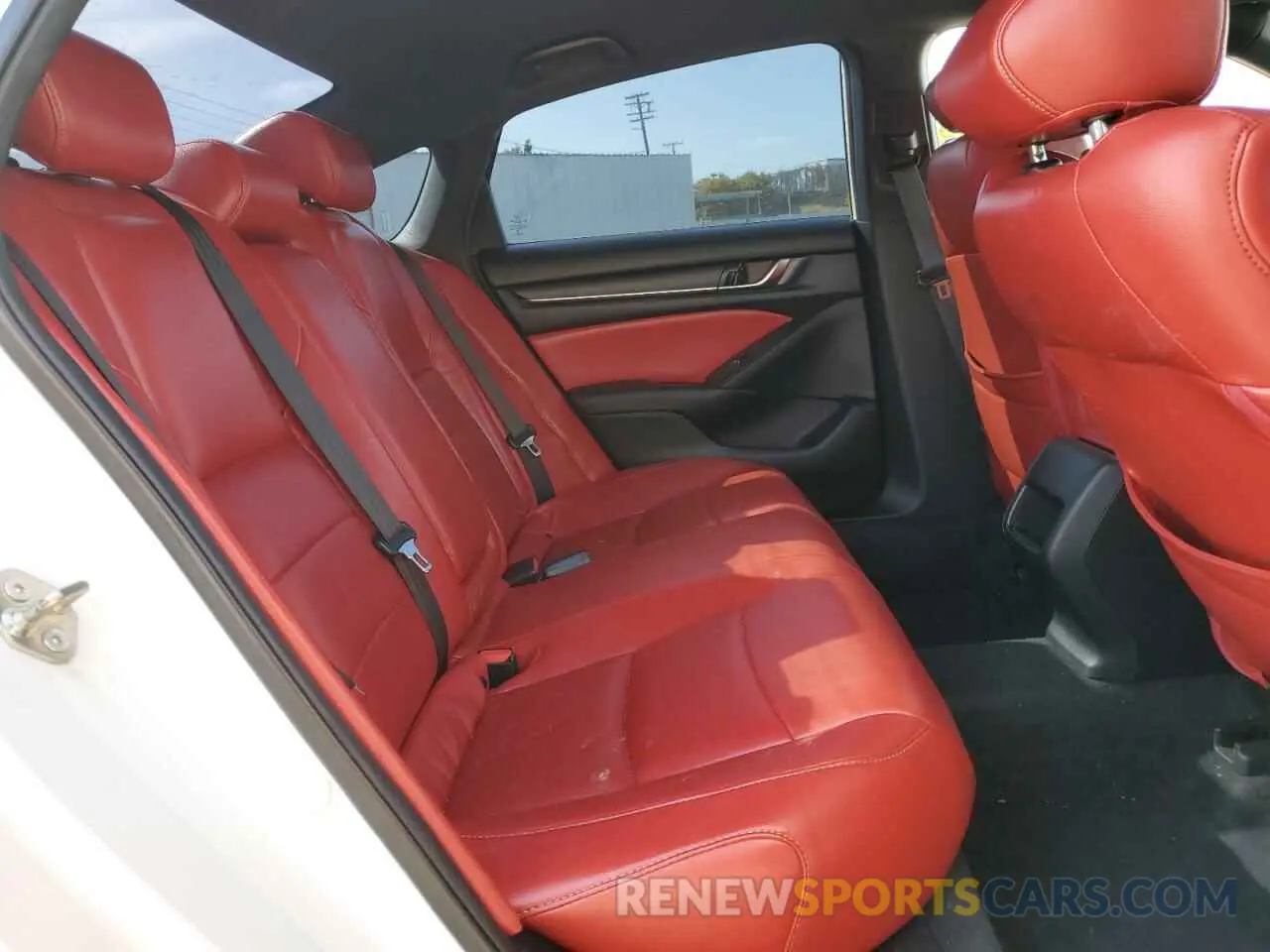 10 Photograph of a damaged car 1HGCV1F30KA159542 HONDA ACCORD 2019