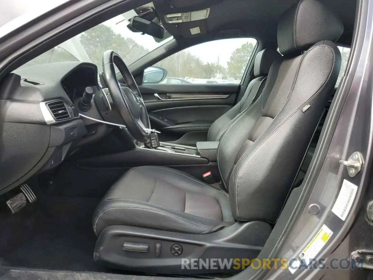 7 Photograph of a damaged car 1HGCV1F30KA174459 HONDA ACCORD 2019