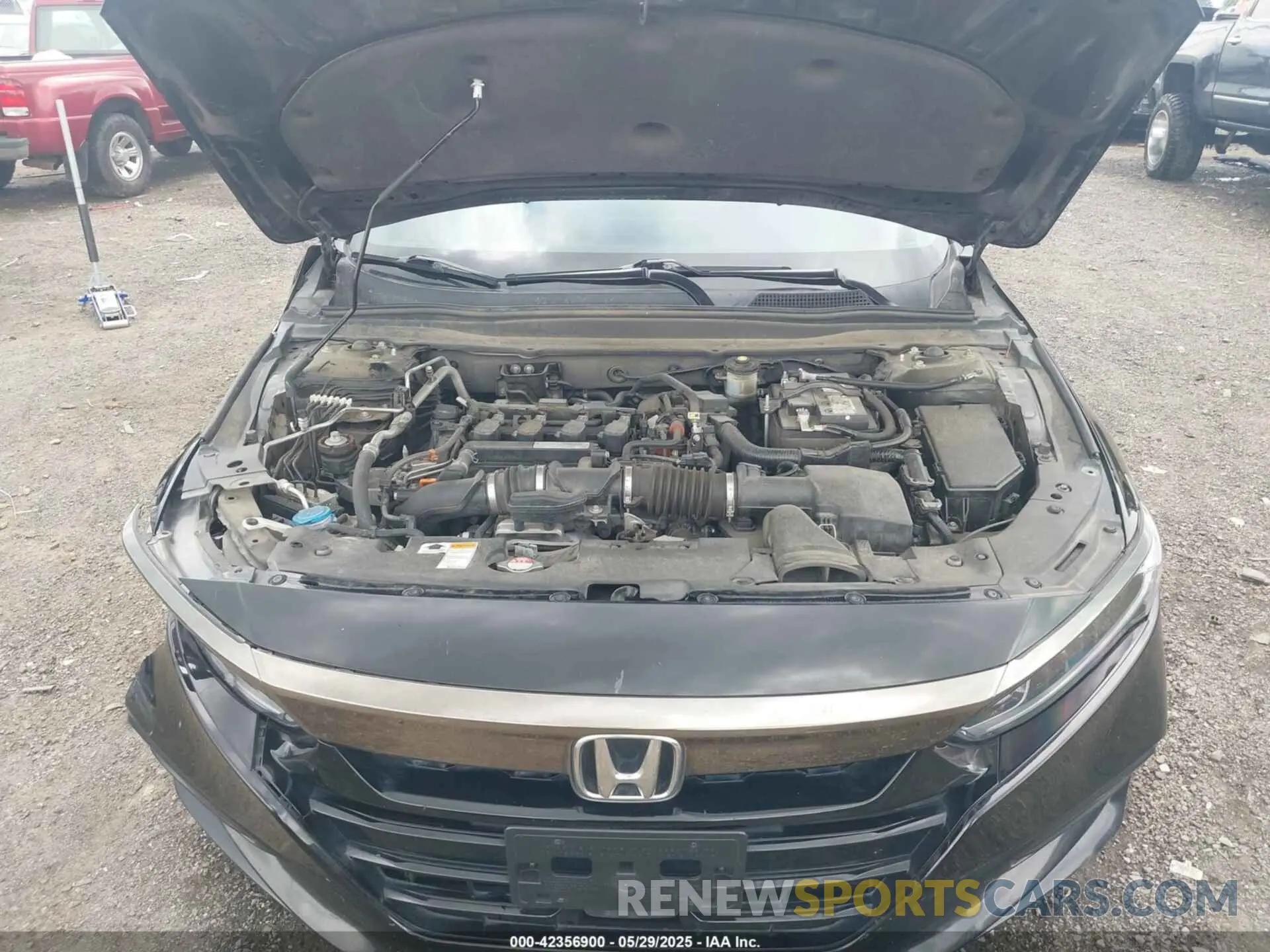 10 Photograph of a damaged car 1HGCV1F31KA016633 HONDA ACCORD 2019