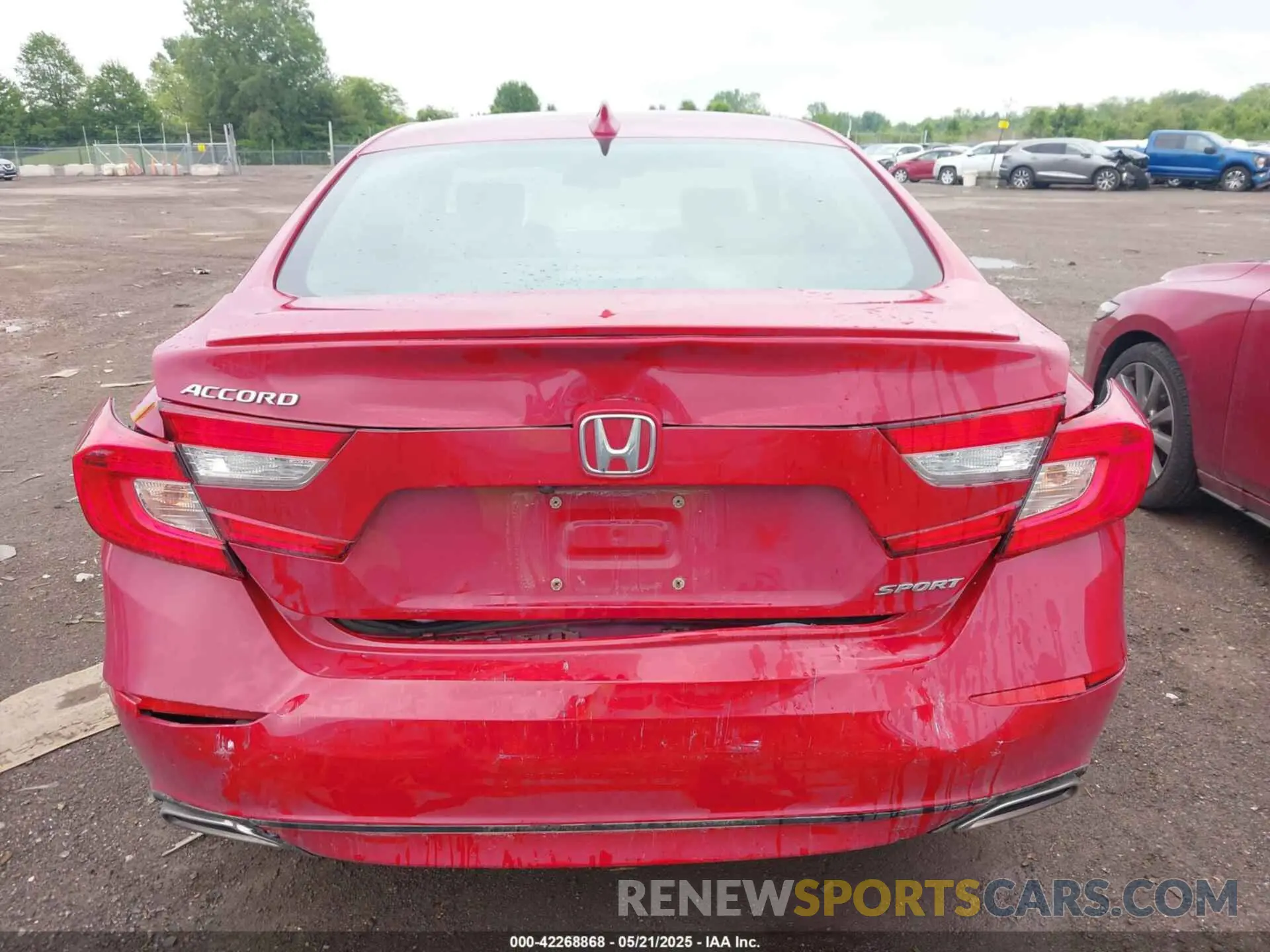 16 Photograph of a damaged car 1HGCV1F31KA020634 HONDA ACCORD 2019