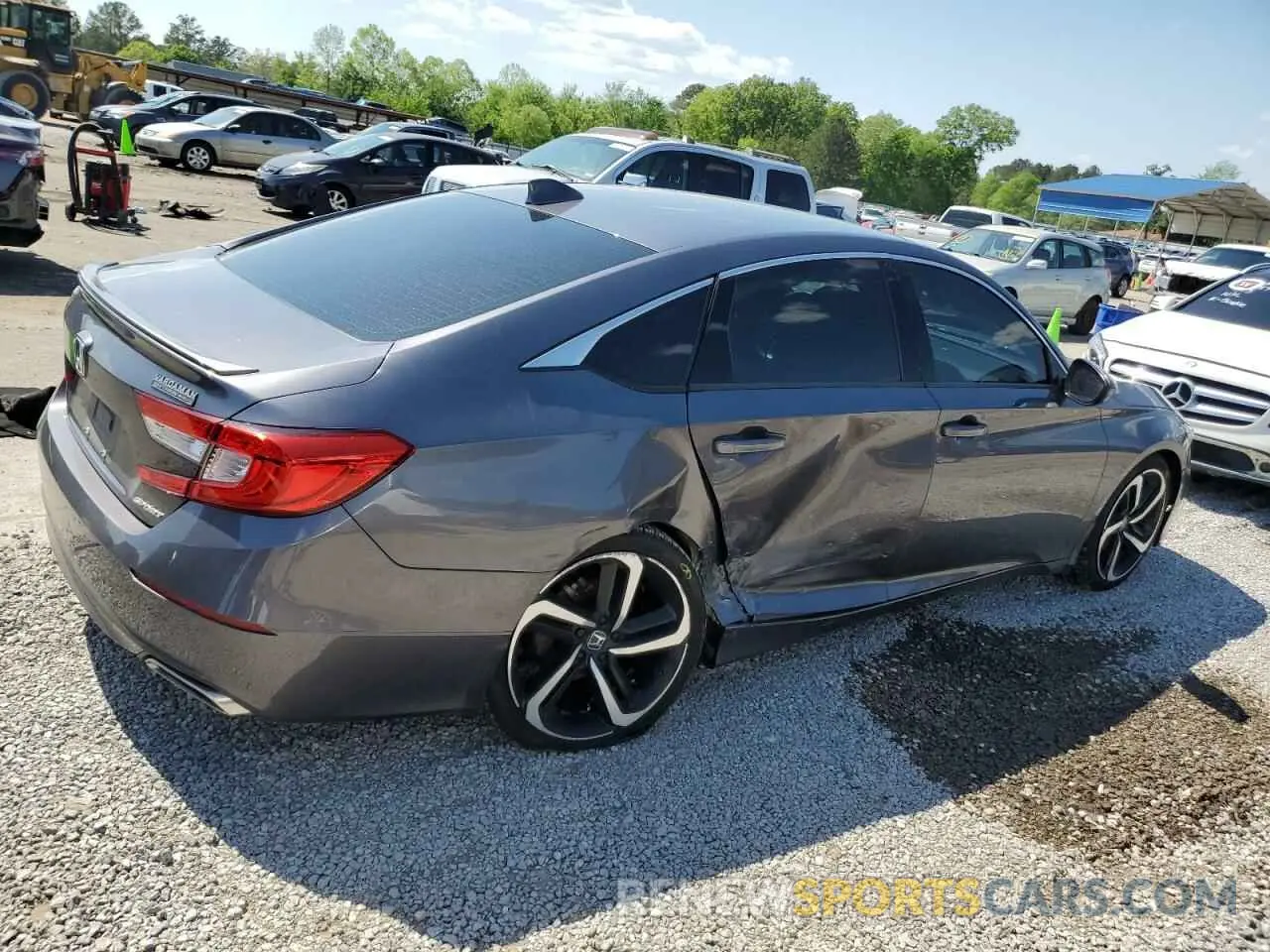 3 Photograph of a damaged car 1HGCV1F31KA080588 HONDA ACCORD 2019