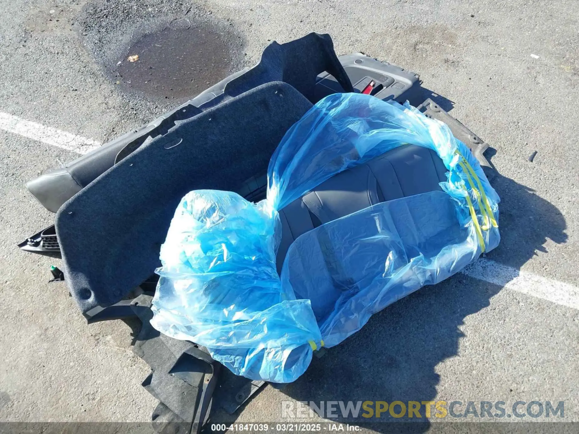 12 Photograph of a damaged car 1HGCV1F31KA084897 HONDA ACCORD 2019