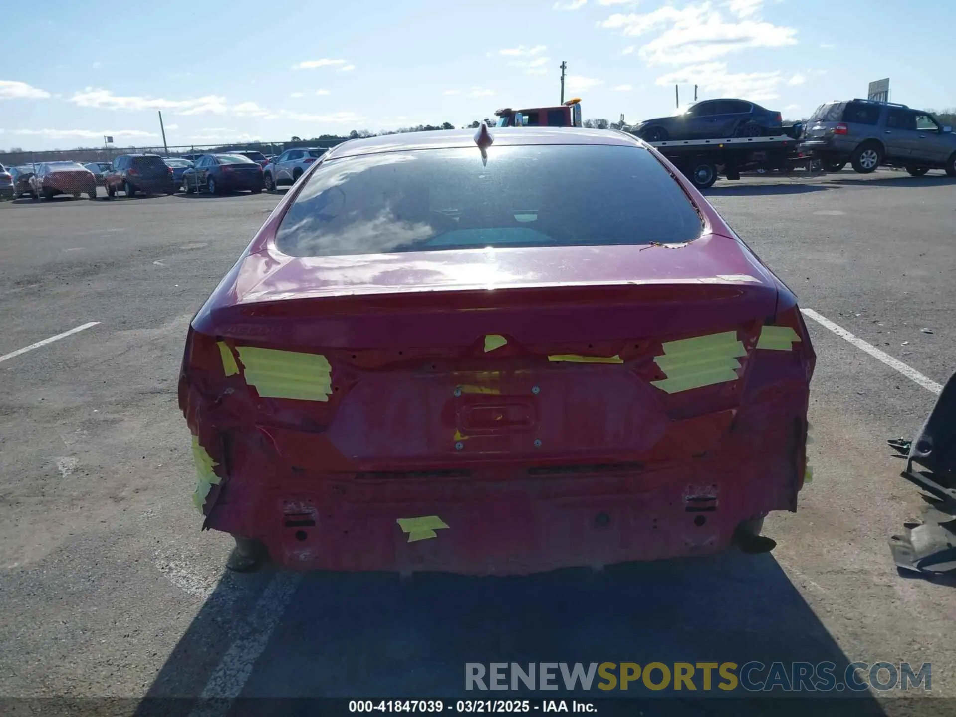 17 Photograph of a damaged car 1HGCV1F31KA084897 HONDA ACCORD 2019