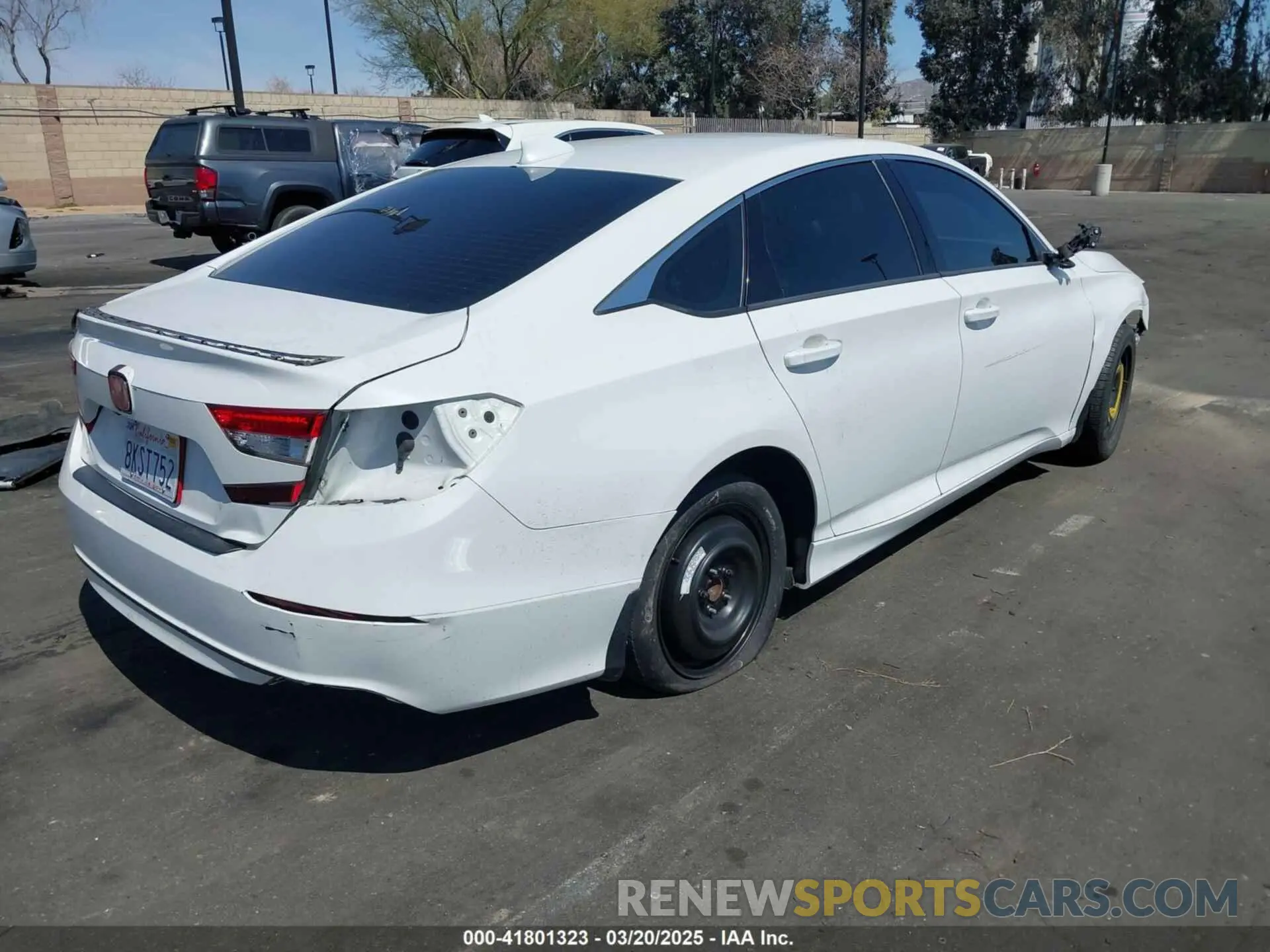 4 Photograph of a damaged car 1HGCV1F31KA086357 HONDA ACCORD 2019