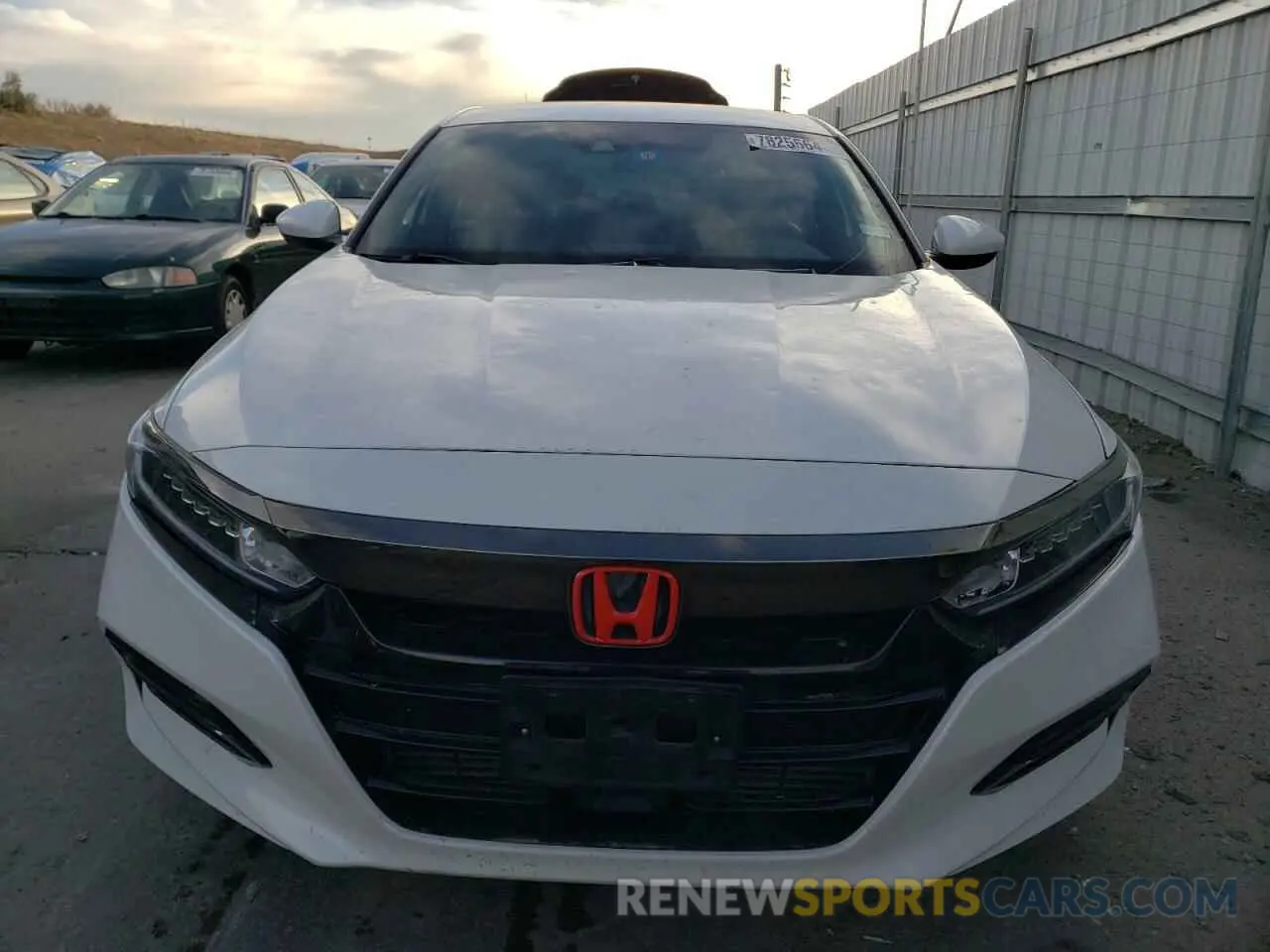 5 Photograph of a damaged car 1HGCV1F31KA094426 HONDA ACCORD 2019