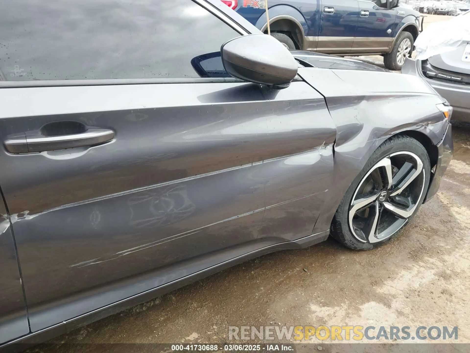 6 Photograph of a damaged car 1HGCV1F31KA103187 HONDA ACCORD 2019
