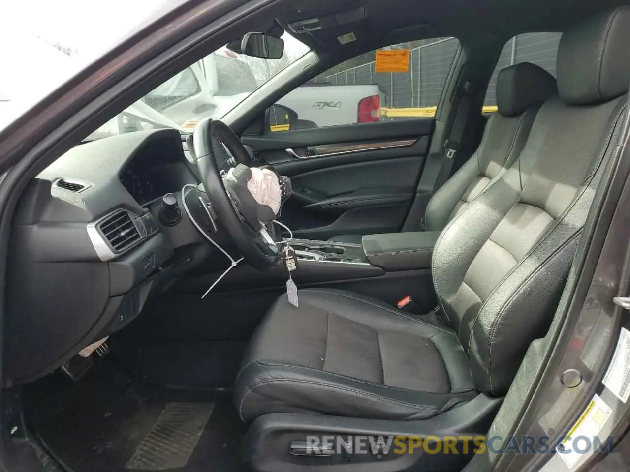 7 Photograph of a damaged car 1HGCV1F31KA103223 HONDA ACCORD 2019