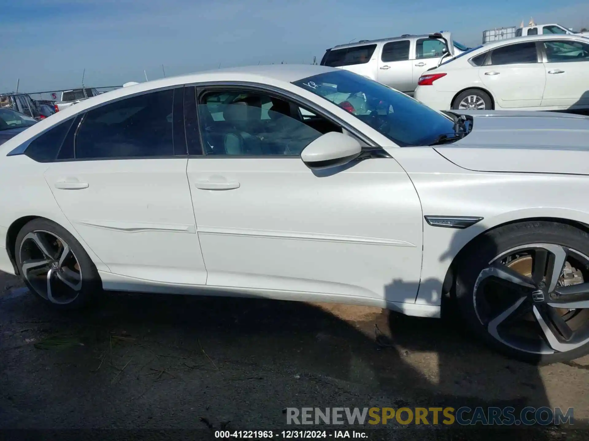 12 Photograph of a damaged car 1HGCV1F31KA124802 HONDA ACCORD 2019