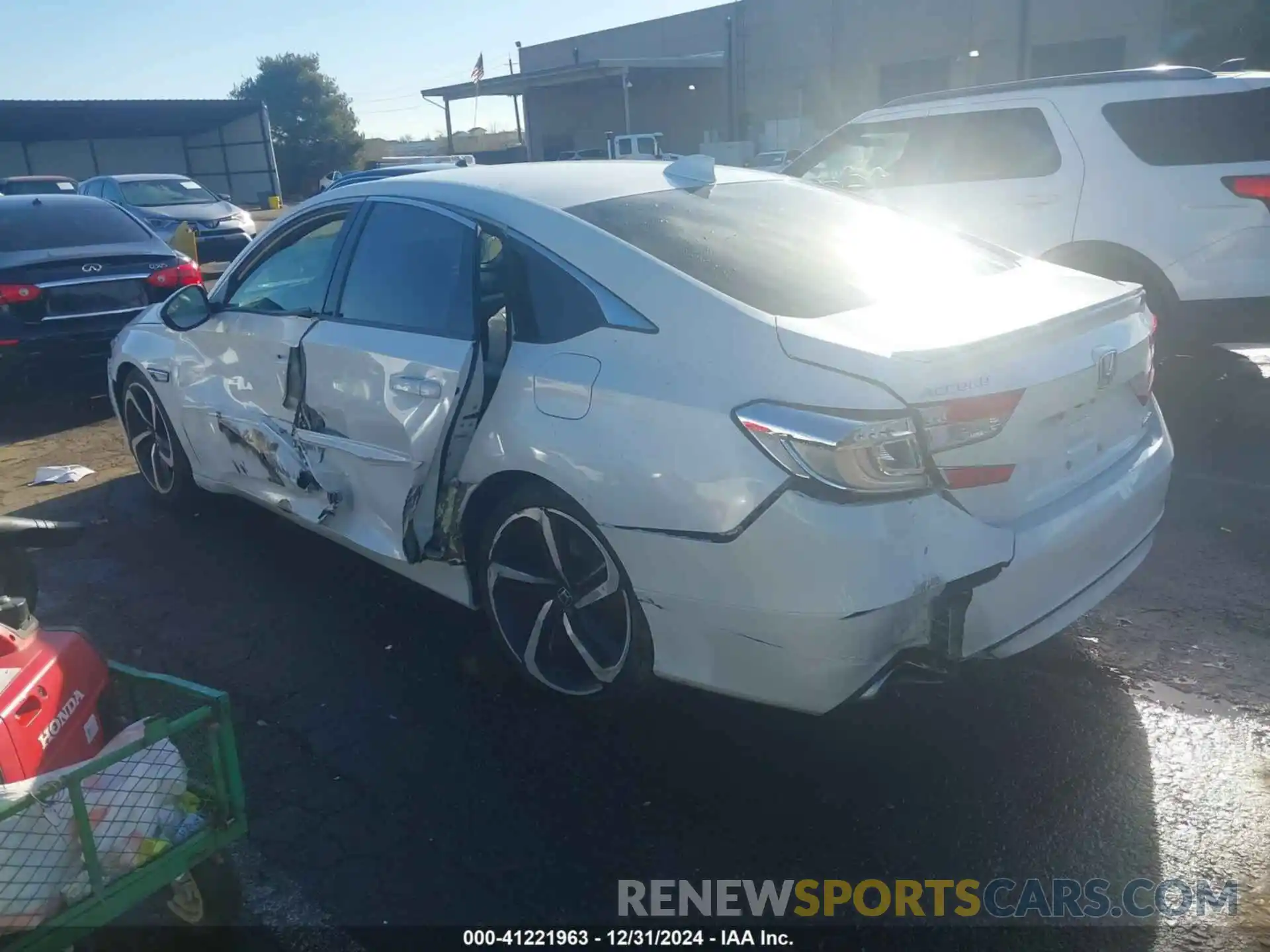 3 Photograph of a damaged car 1HGCV1F31KA124802 HONDA ACCORD 2019