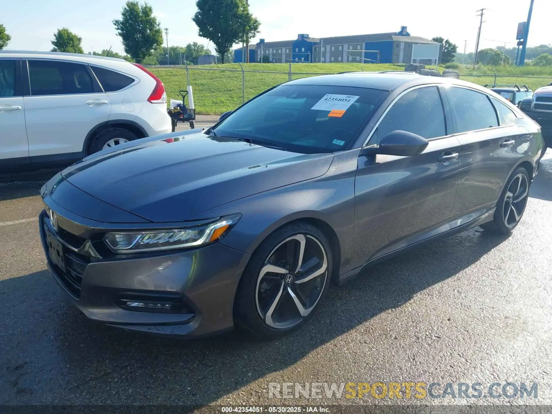 2 Photograph of a damaged car 1HGCV1F31KA129983 HONDA ACCORD 2019