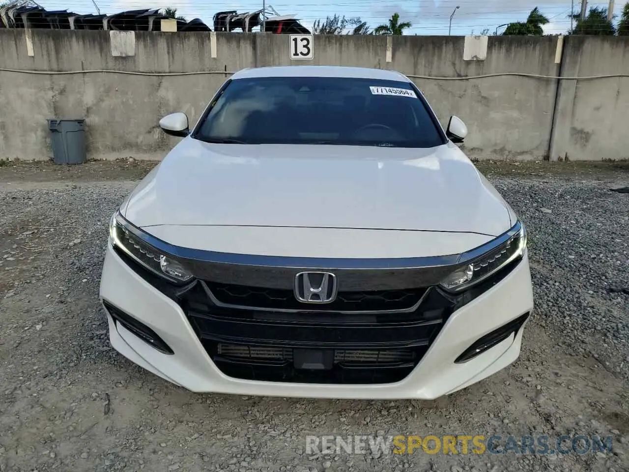 5 Photograph of a damaged car 1HGCV1F31KA155970 HONDA ACCORD 2019