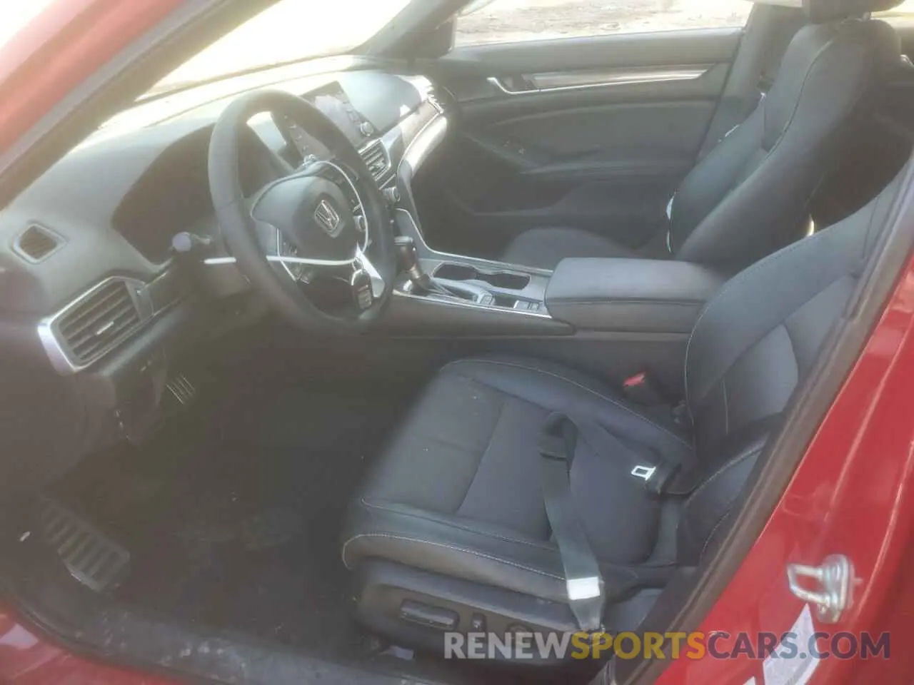 7 Photograph of a damaged car 1HGCV1F31KA159050 HONDA ACCORD 2019