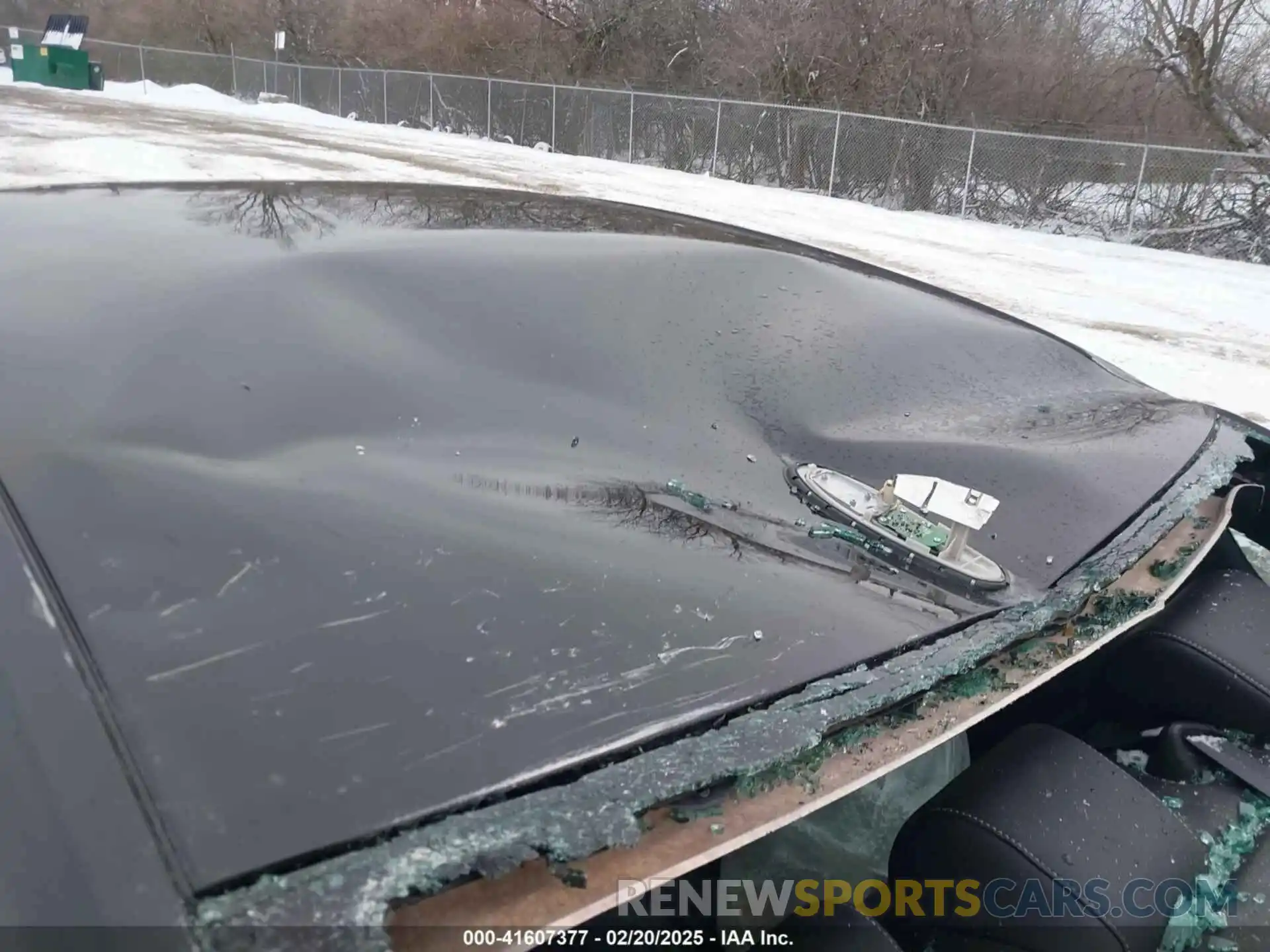 19 Photograph of a damaged car 1HGCV1F31KA171814 HONDA ACCORD 2019