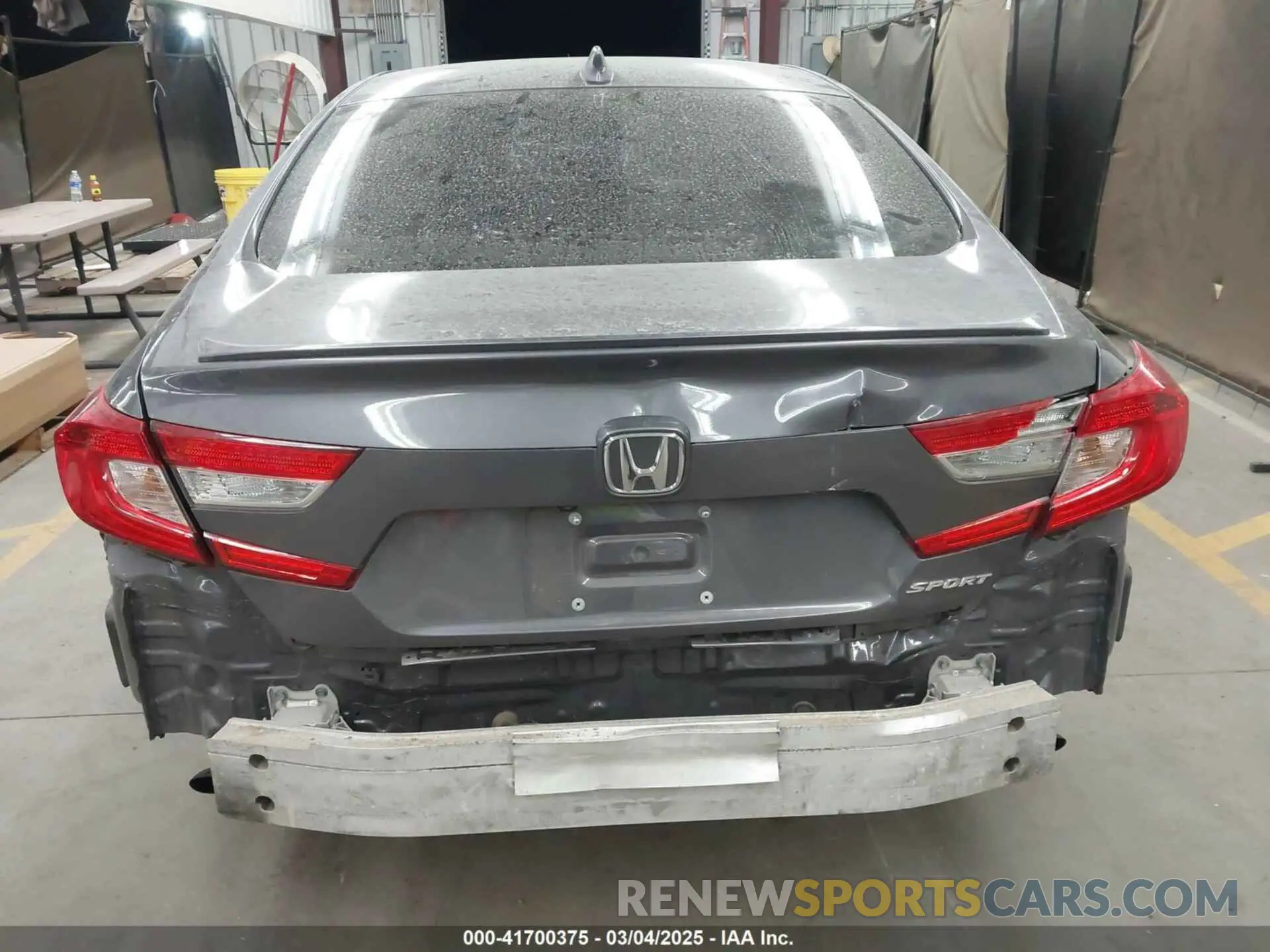 17 Photograph of a damaged car 1HGCV1F32KA010405 HONDA ACCORD 2019