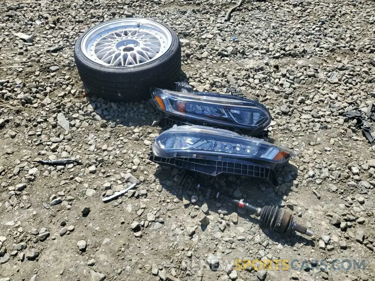12 Photograph of a damaged car 1HGCV1F32KA035238 HONDA ACCORD 2019