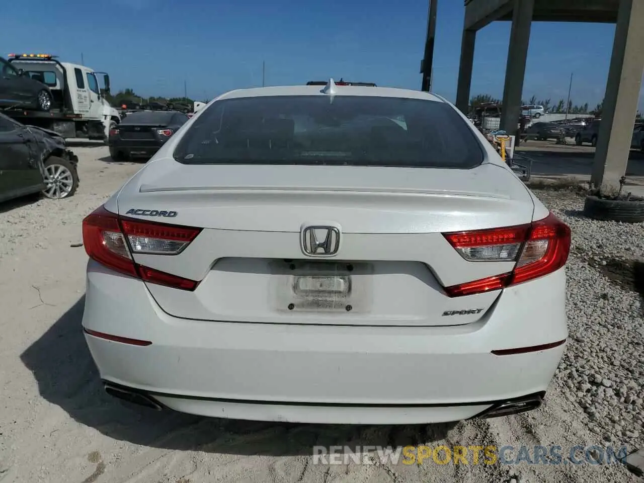 6 Photograph of a damaged car 1HGCV1F32KA055375 HONDA ACCORD 2019