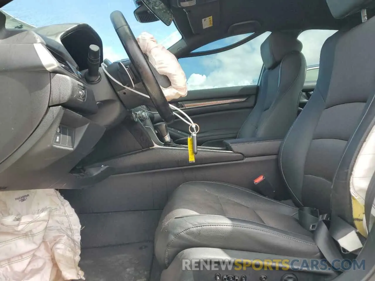 7 Photograph of a damaged car 1HGCV1F32KA055375 HONDA ACCORD 2019