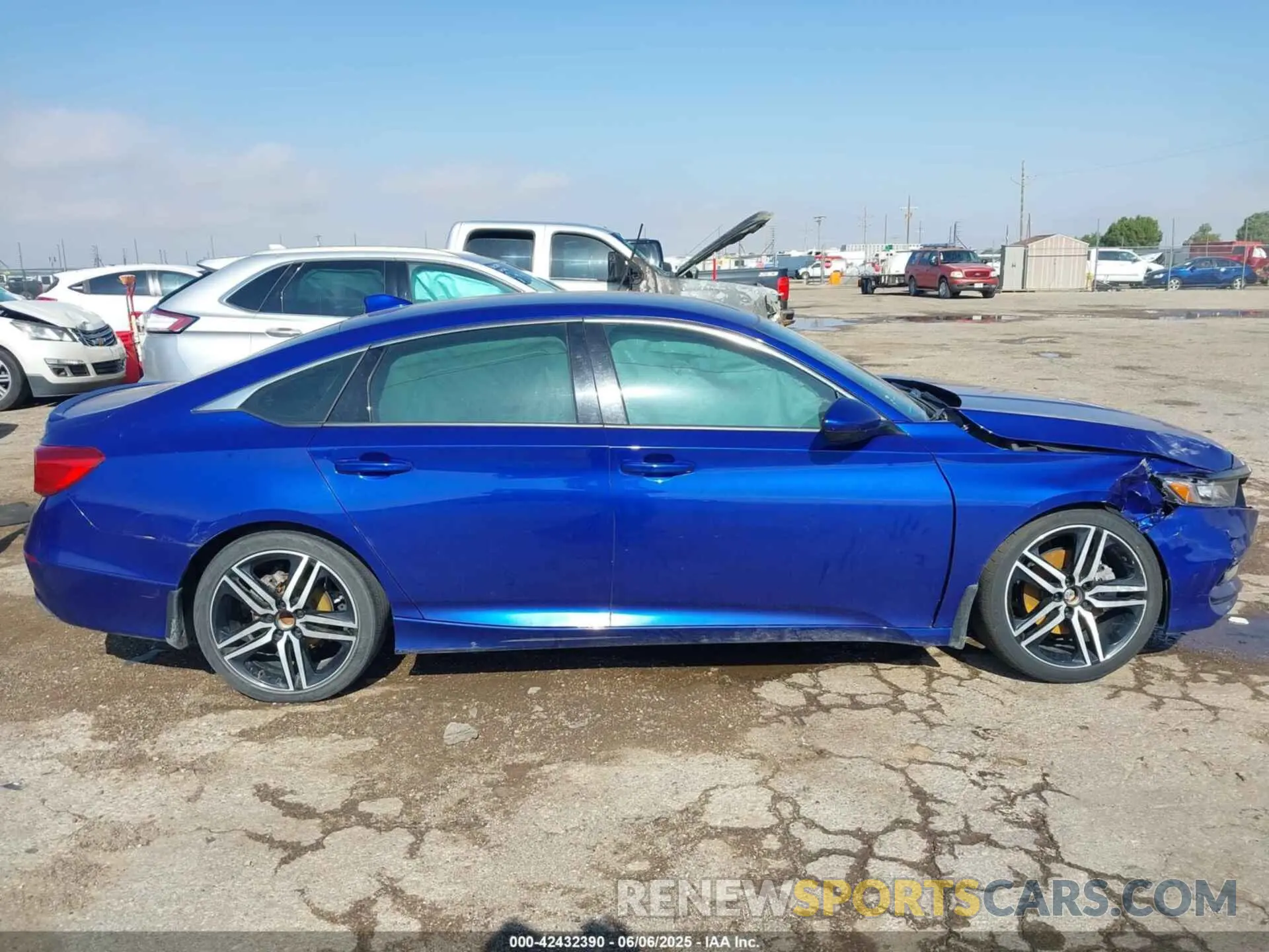 13 Photograph of a damaged car 1HGCV1F32KA055635 HONDA ACCORD 2019