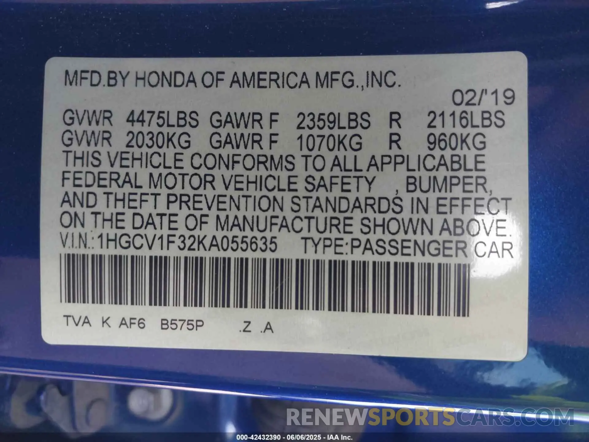 9 Photograph of a damaged car 1HGCV1F32KA055635 HONDA ACCORD 2019