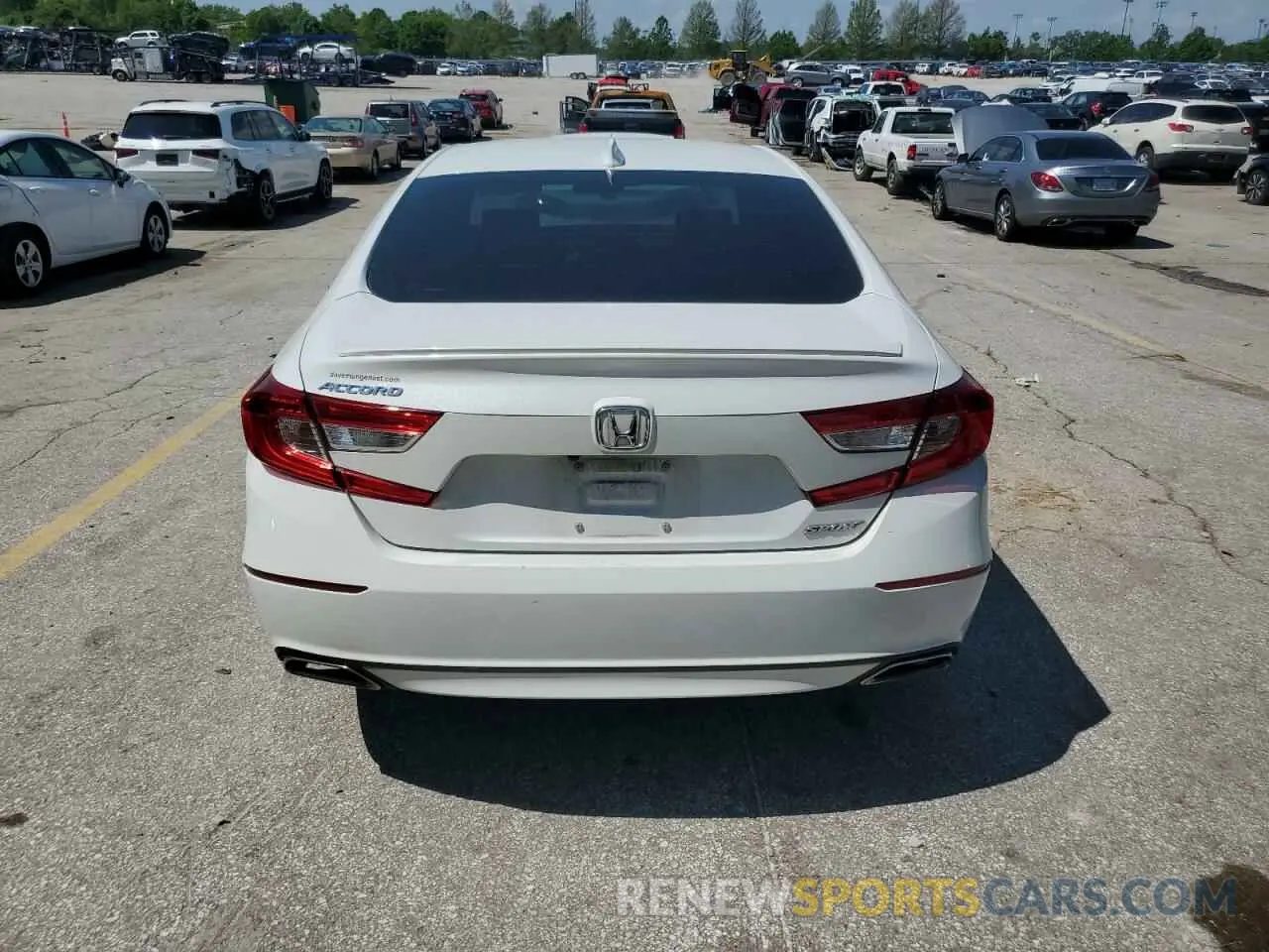 6 Photograph of a damaged car 1HGCV1F32KA067218 HONDA ACCORD 2019