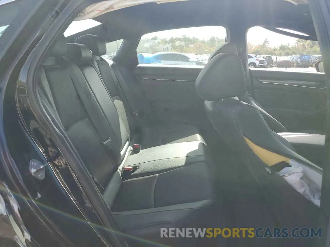 10 Photograph of a damaged car 1HGCV1F32KA078932 HONDA ACCORD 2019