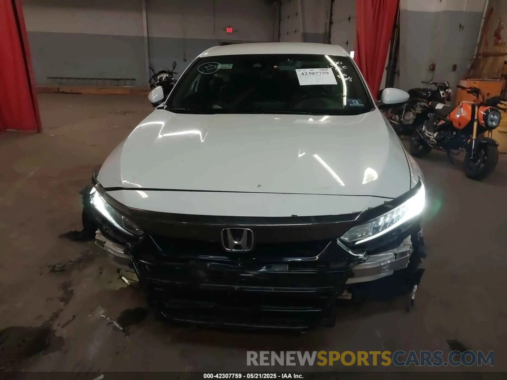 12 Photograph of a damaged car 1HGCV1F32KA093334 HONDA ACCORD 2019