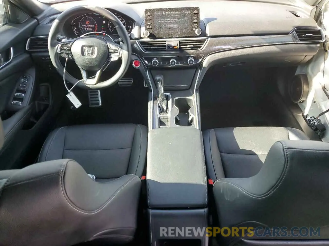 8 Photograph of a damaged car 1HGCV1F32KA124677 HONDA ACCORD 2019