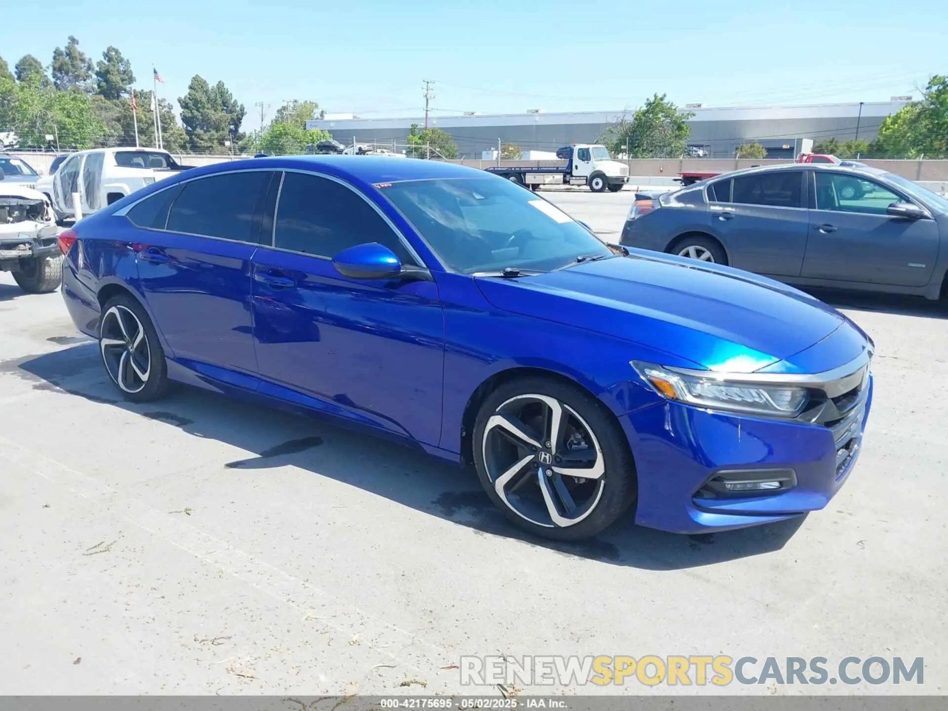 1 Photograph of a damaged car 1HGCV1F32KA133038 HONDA ACCORD 2019