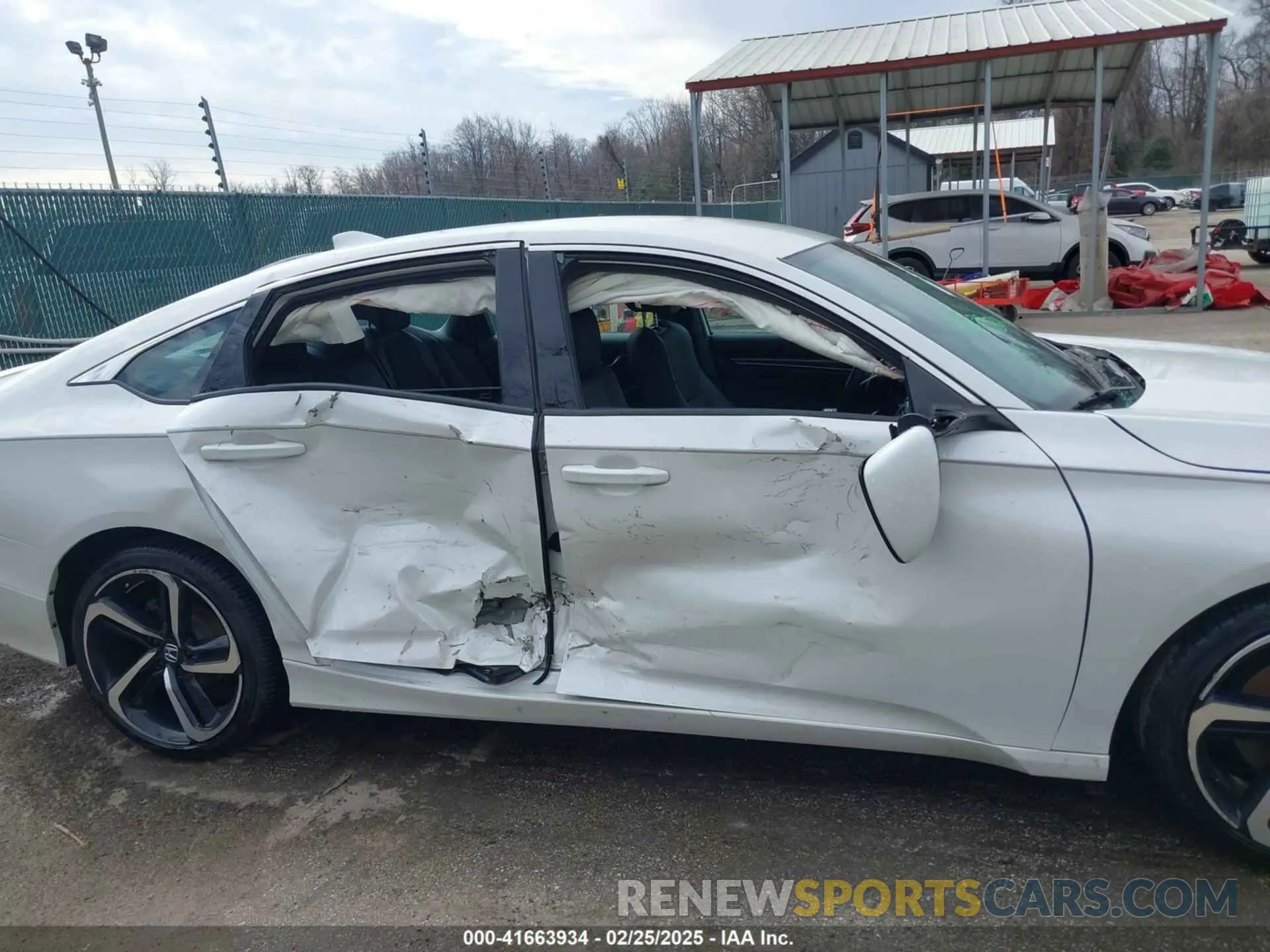 6 Photograph of a damaged car 1HGCV1F32KA151538 HONDA ACCORD 2019