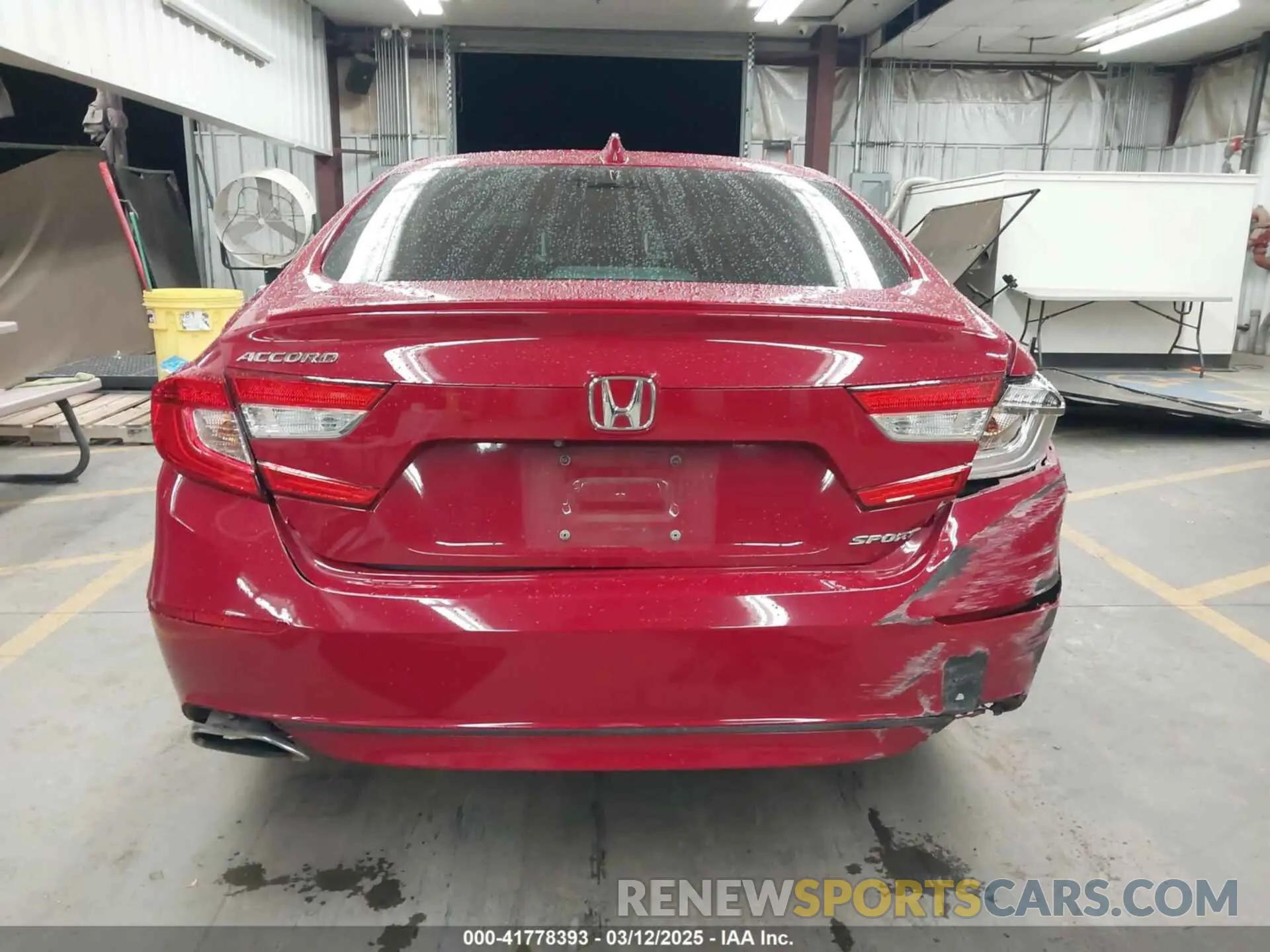 17 Photograph of a damaged car 1HGCV1F32KA165617 HONDA ACCORD 2019