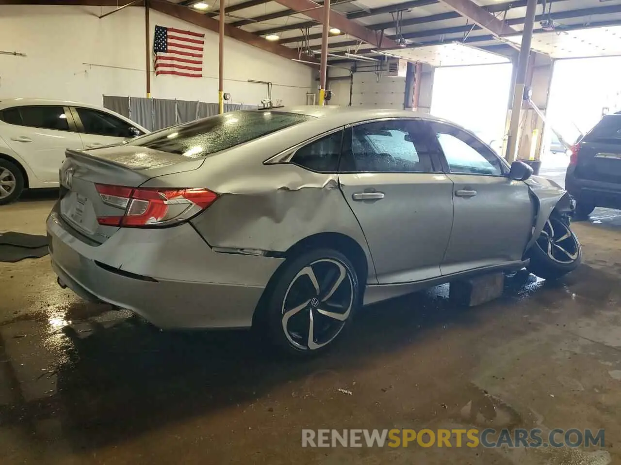 3 Photograph of a damaged car 1HGCV1F32KA172843 HONDA ACCORD 2019