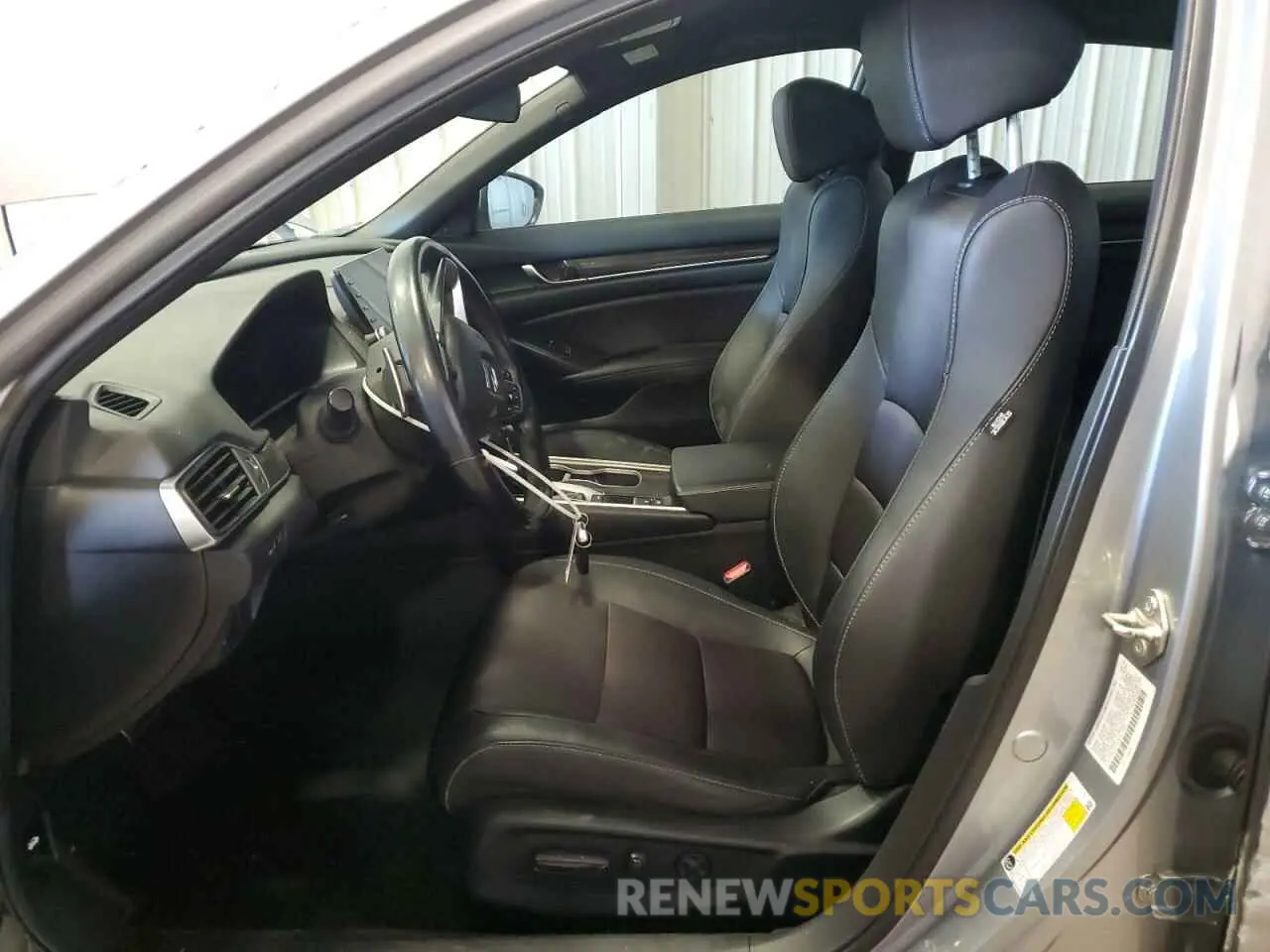 7 Photograph of a damaged car 1HGCV1F32KA172843 HONDA ACCORD 2019