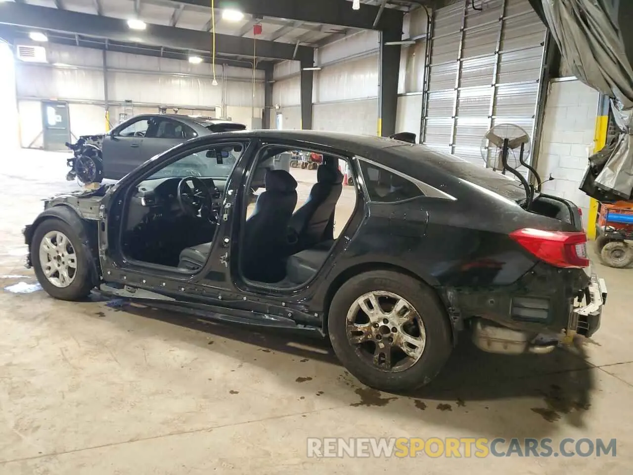 2 Photograph of a damaged car 1HGCV1F32KA177217 HONDA ACCORD 2019
