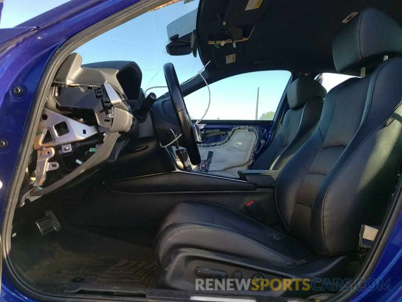 7 Photograph of a damaged car 1HGCV1F33KA015631 HONDA ACCORD 2019