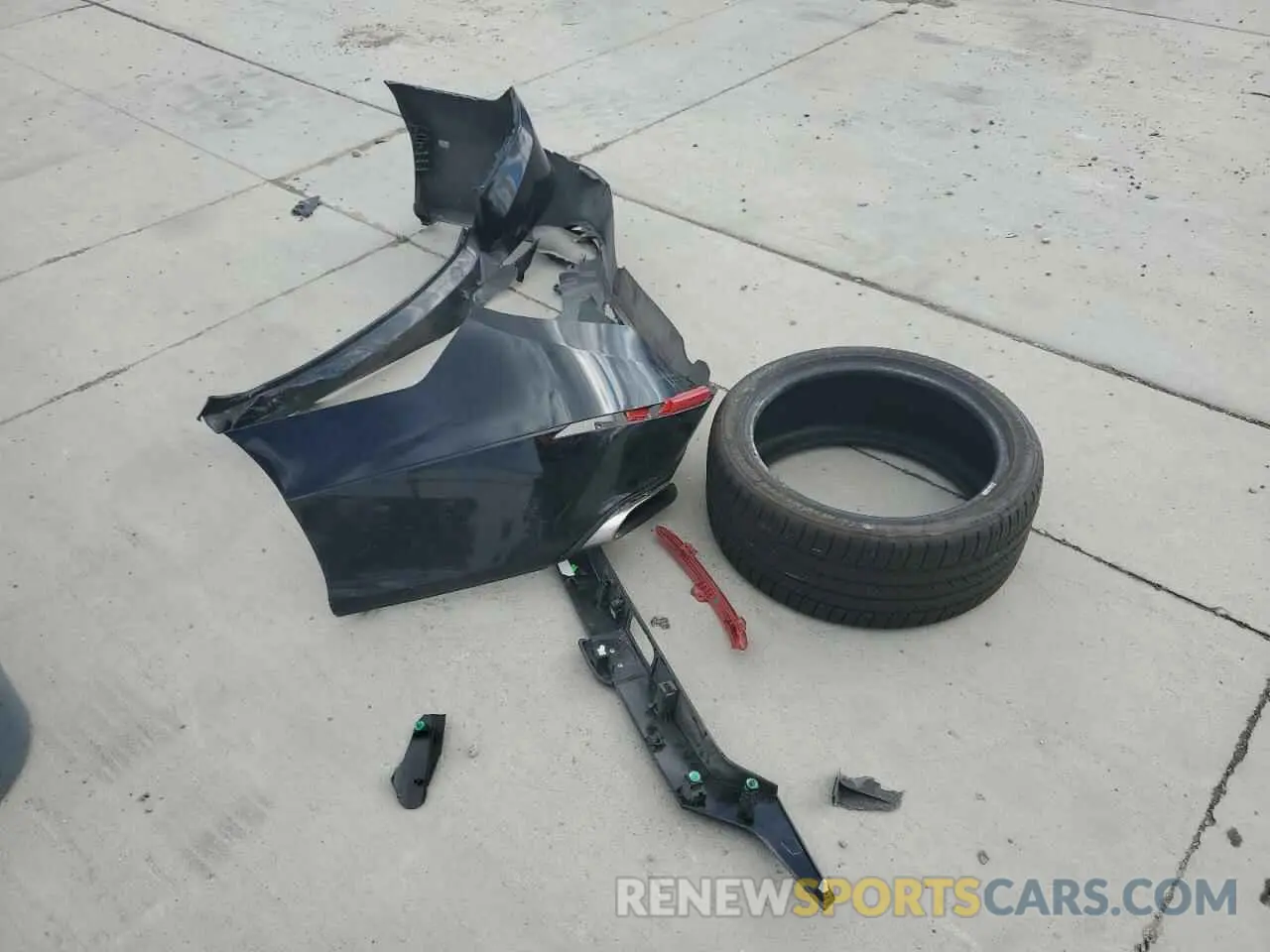 12 Photograph of a damaged car 1HGCV1F33KA029724 HONDA ACCORD 2019