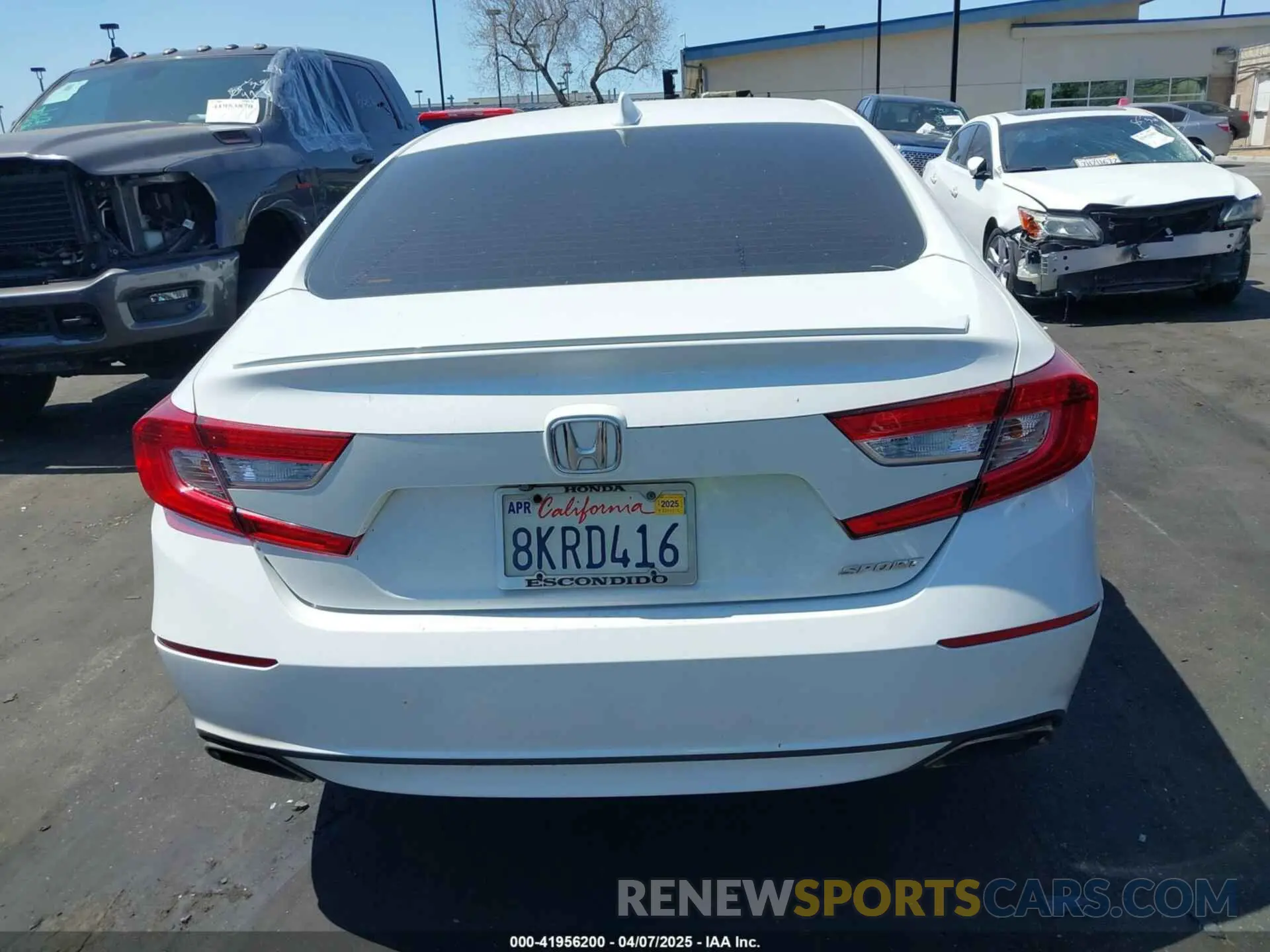 16 Photograph of a damaged car 1HGCV1F33KA041193 HONDA ACCORD 2019