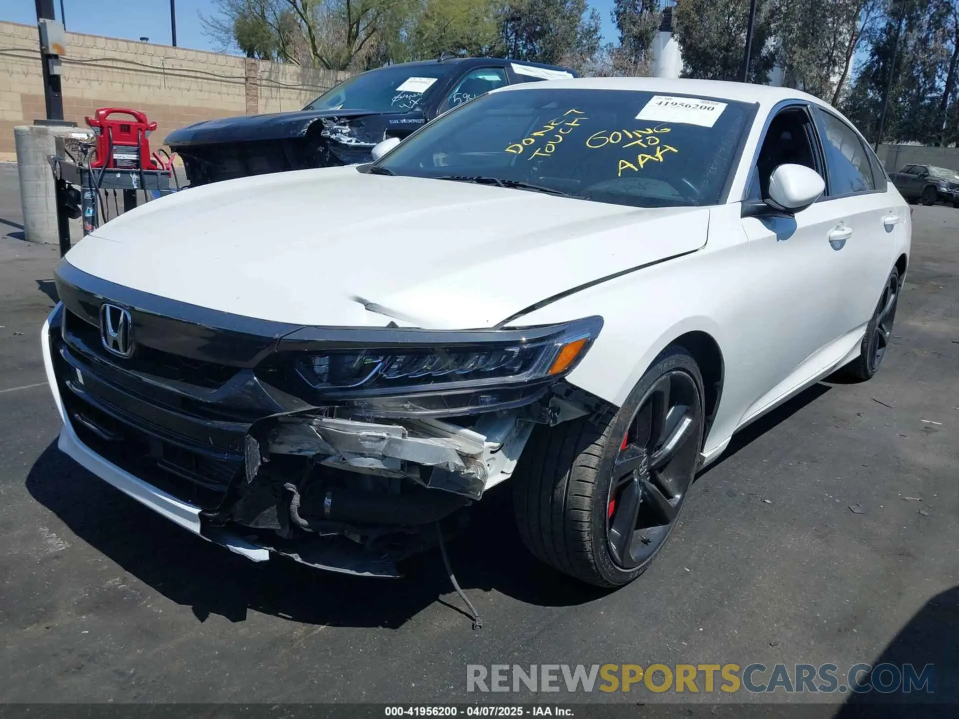 2 Photograph of a damaged car 1HGCV1F33KA041193 HONDA ACCORD 2019