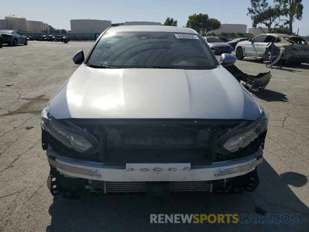 5 Photograph of a damaged car 1HGCV1F33KA047026 HONDA ACCORD 2019