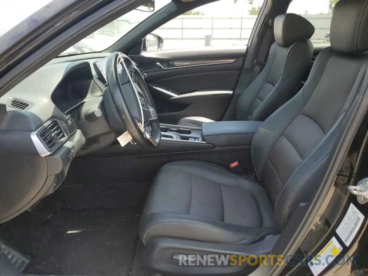7 Photograph of a damaged car 1HGCV1F33KA073027 HONDA ACCORD 2019