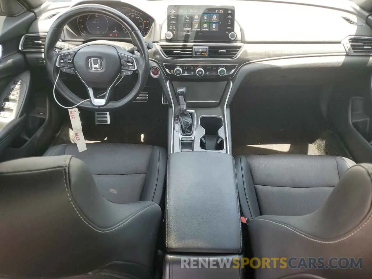 8 Photograph of a damaged car 1HGCV1F33KA073027 HONDA ACCORD 2019