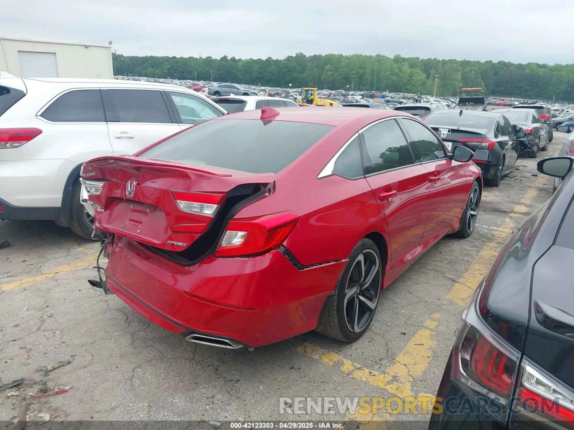 4 Photograph of a damaged car 1HGCV1F33KA073867 HONDA ACCORD 2019