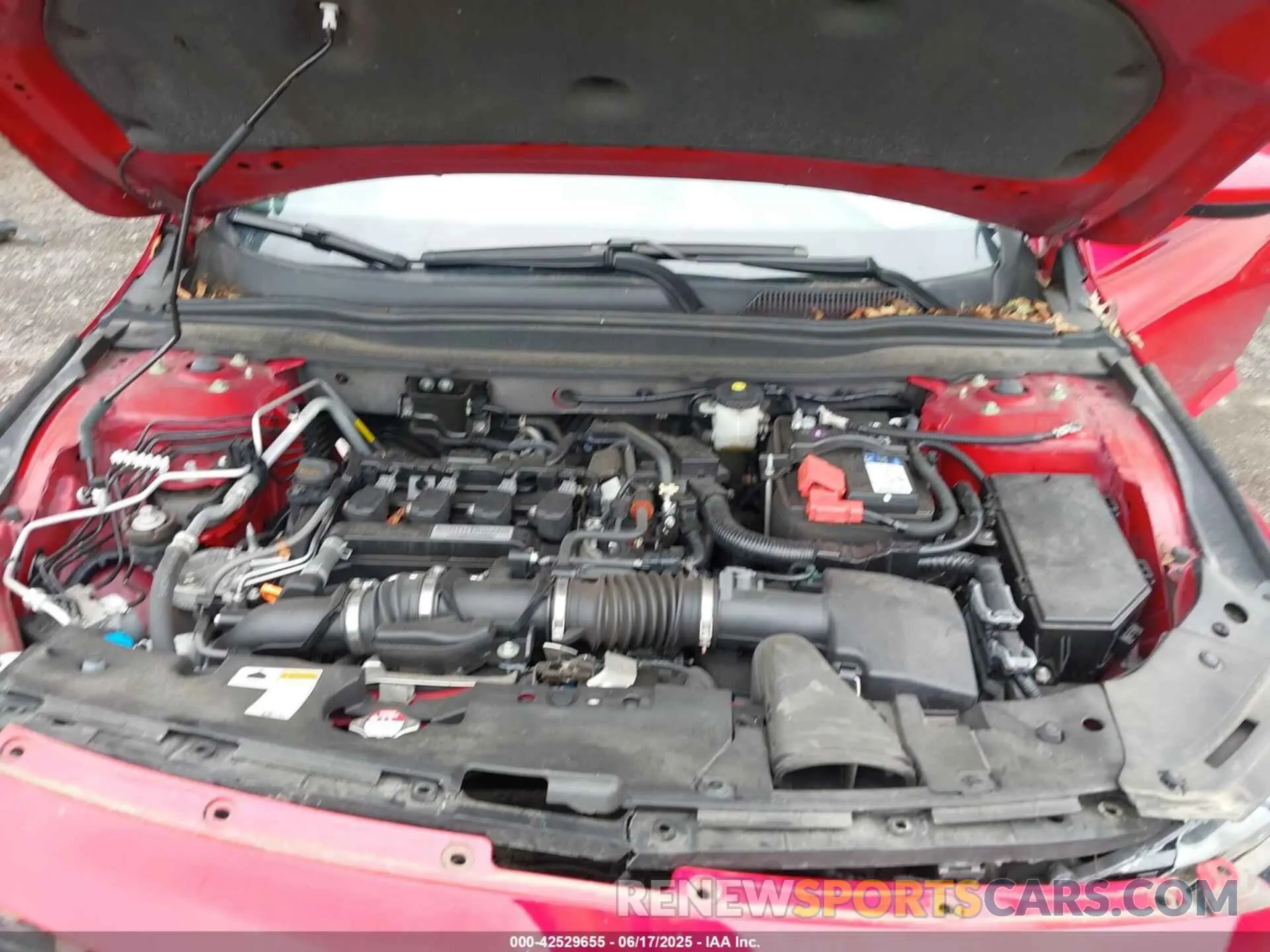 10 Photograph of a damaged car 1HGCV1F33KA084934 HONDA ACCORD 2019