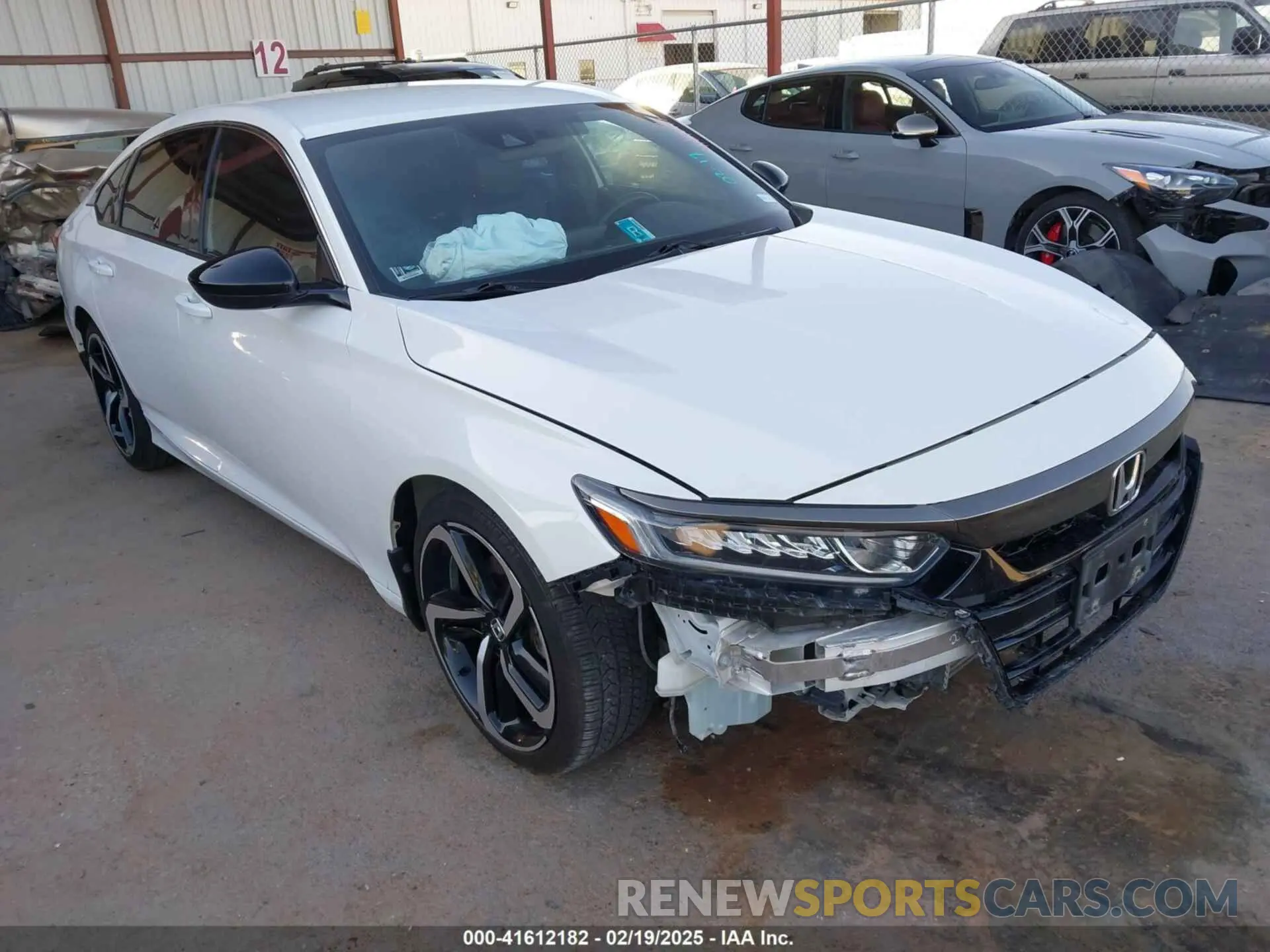1 Photograph of a damaged car 1HGCV1F33KA086621 HONDA ACCORD 2019
