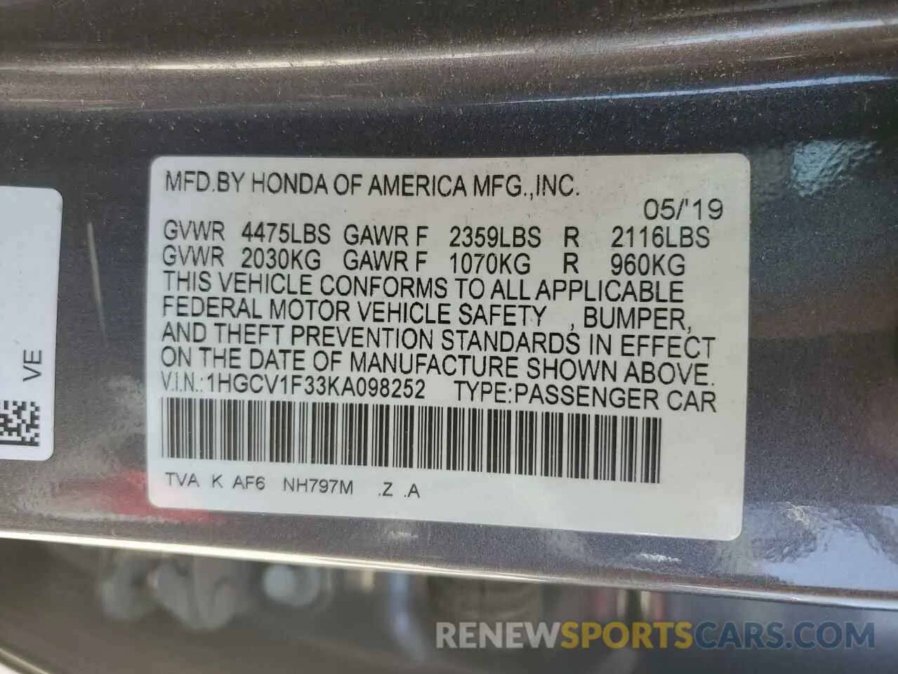 12 Photograph of a damaged car 1HGCV1F33KA098252 HONDA ACCORD 2019