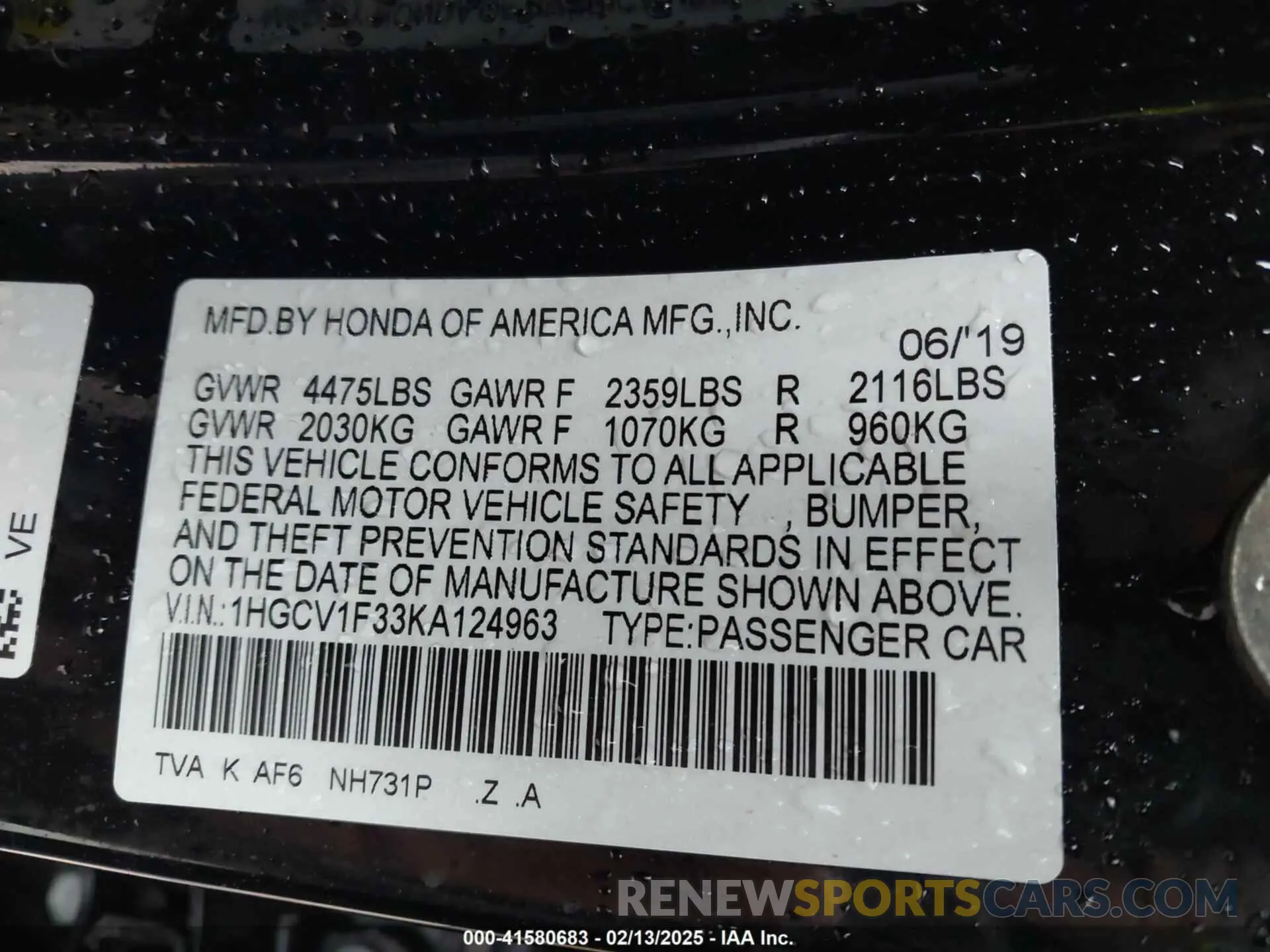 9 Photograph of a damaged car 1HGCV1F33KA124963 HONDA ACCORD 2019