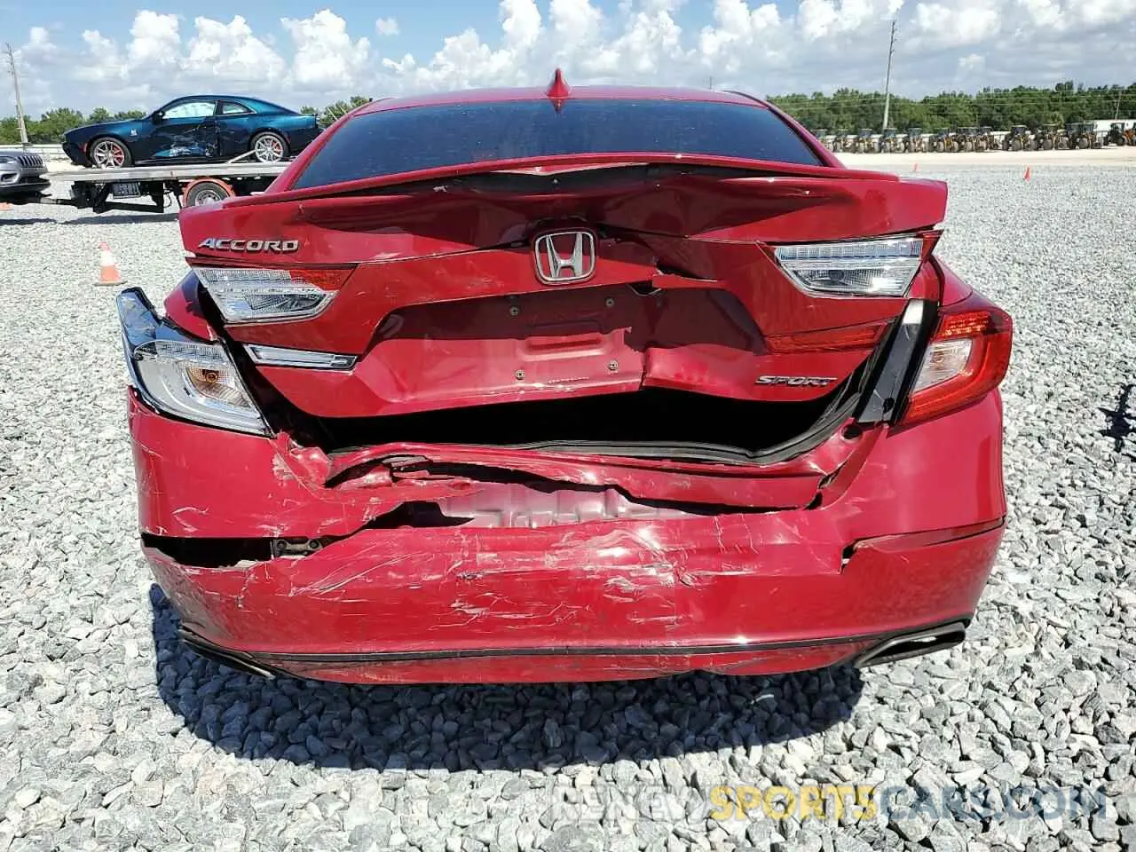 6 Photograph of a damaged car 1HGCV1F33KA127085 HONDA ACCORD 2019