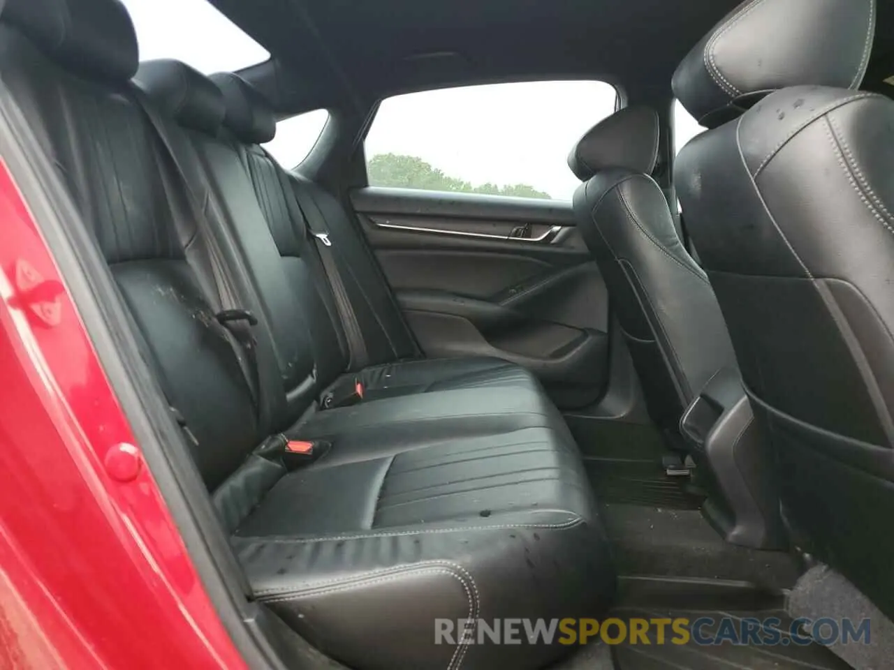 10 Photograph of a damaged car 1HGCV1F33KA145375 HONDA ACCORD 2019