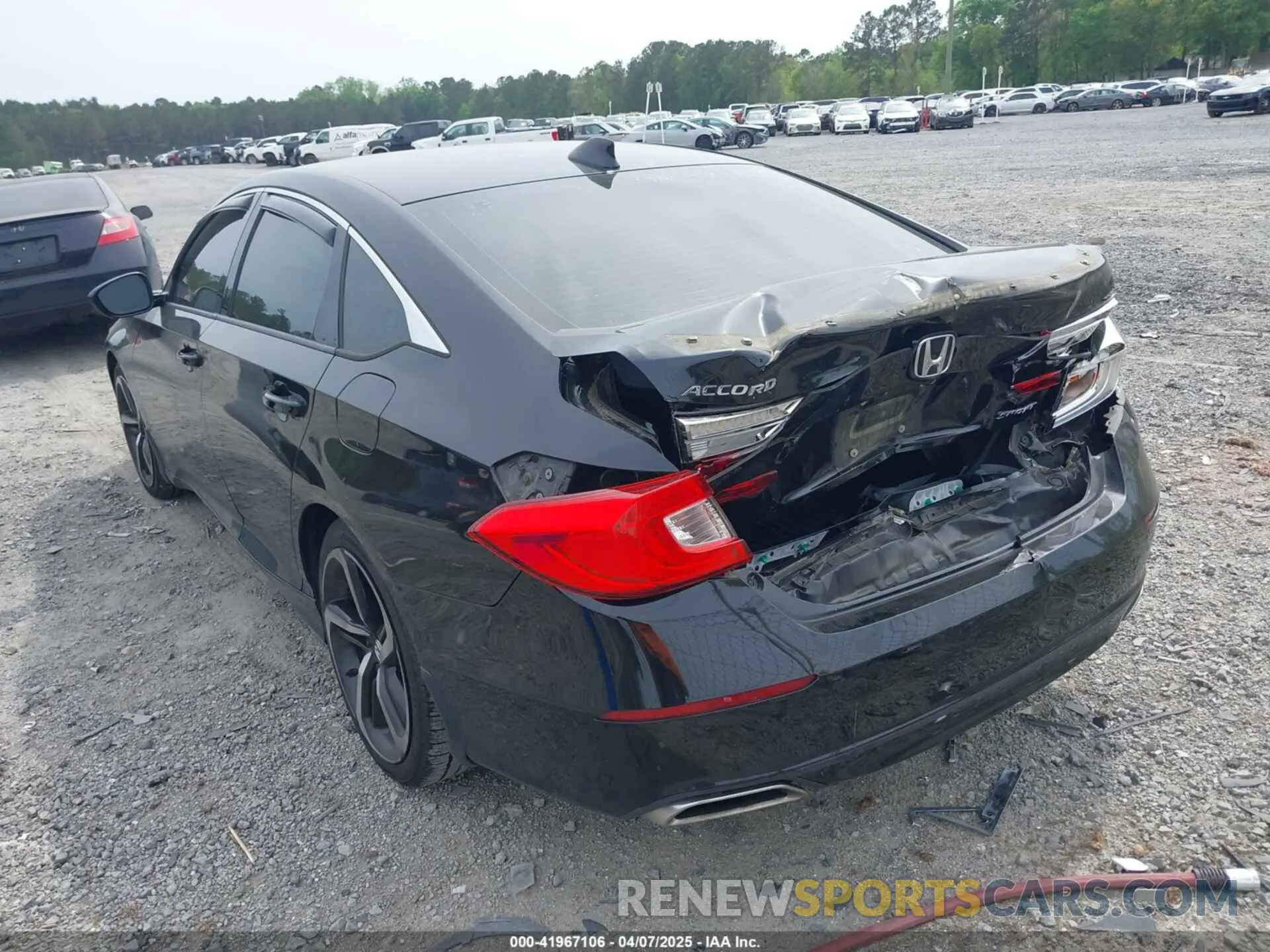 3 Photograph of a damaged car 1HGCV1F33KA158689 HONDA ACCORD 2019